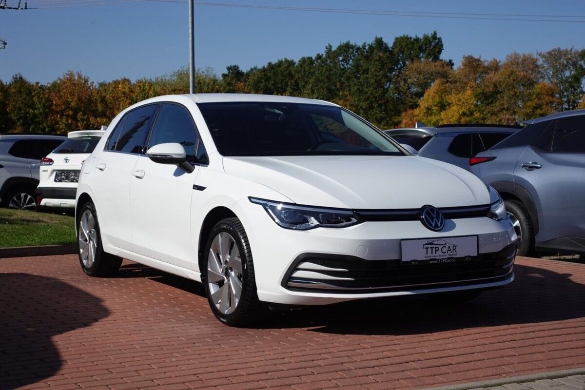 Volkswagen Golf, 1,5TSi 96kW M/T Style - fotka 3