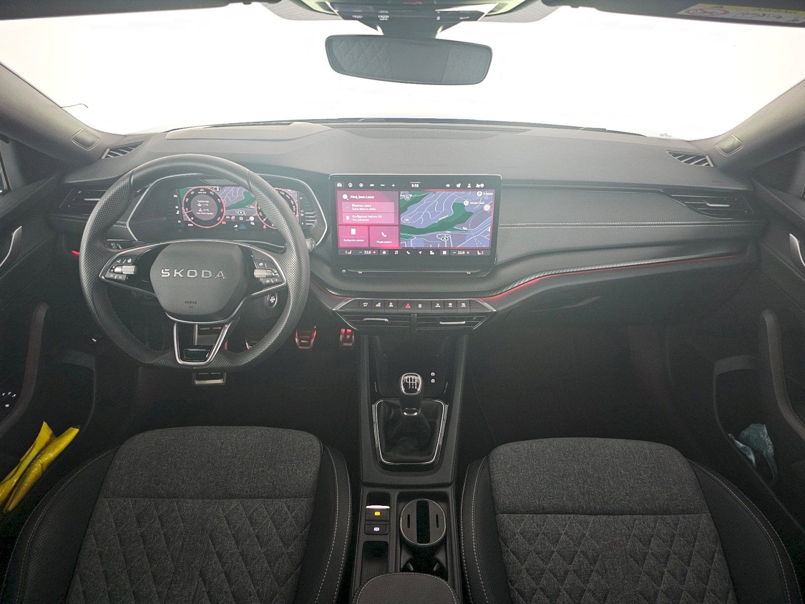 Škoda Octavia, 1.5TSI 110kW SPORTLINE TAŽNÉ - fotka 6