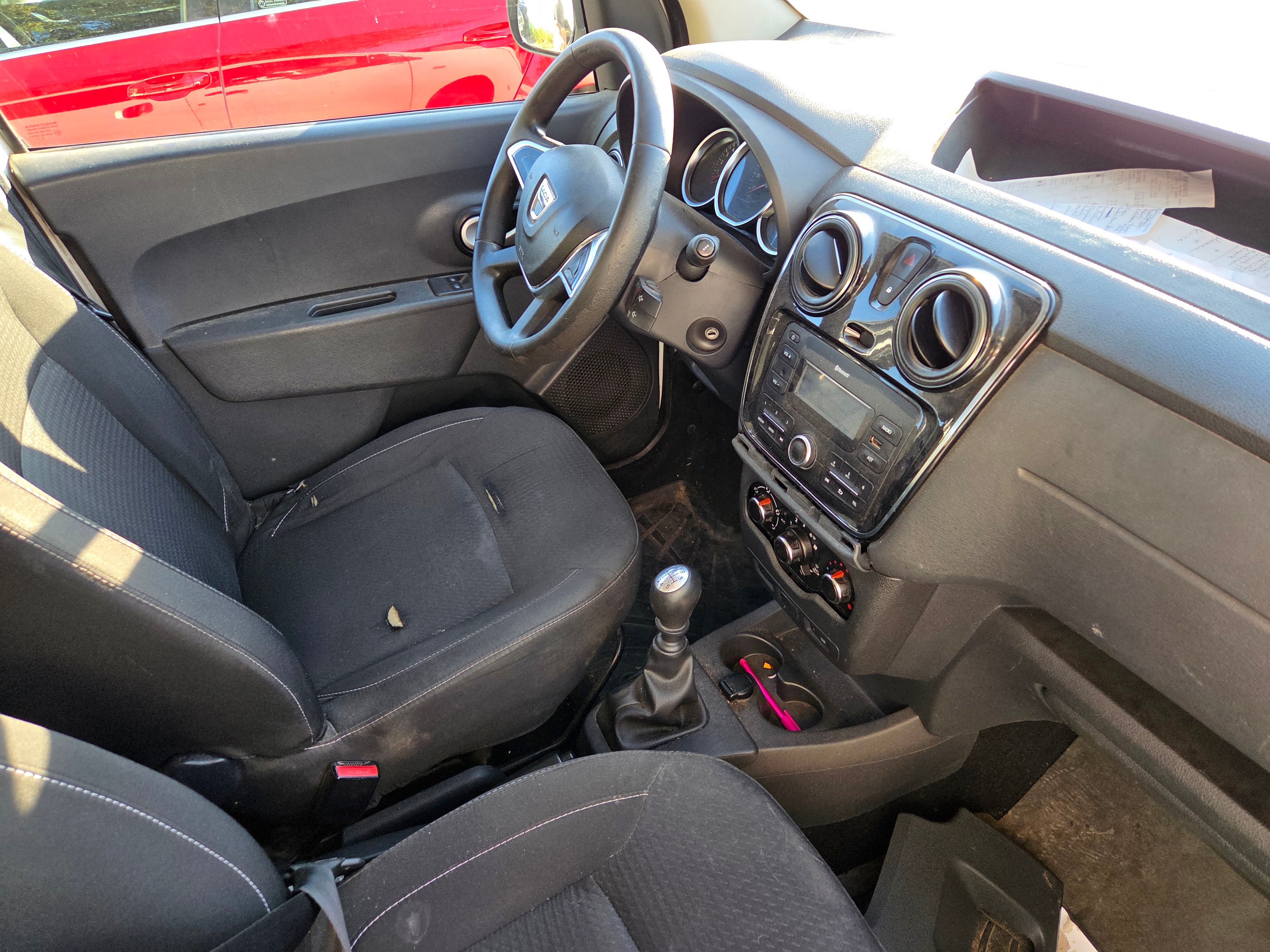 Dacia Dokker, 1.5DCI 5.míst 1.maj Závada DPF - fotka 6