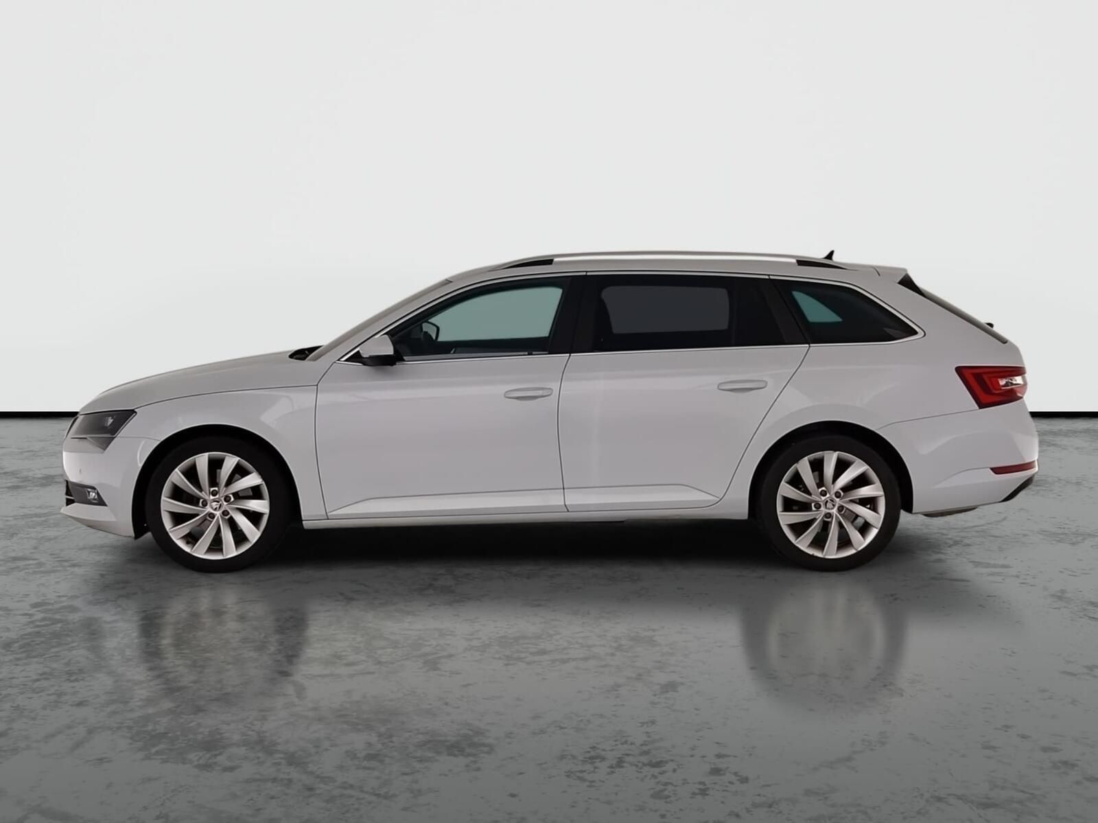 Škoda Superb, 2.0 TDI, Style Plus, 4X4 - fotka 3