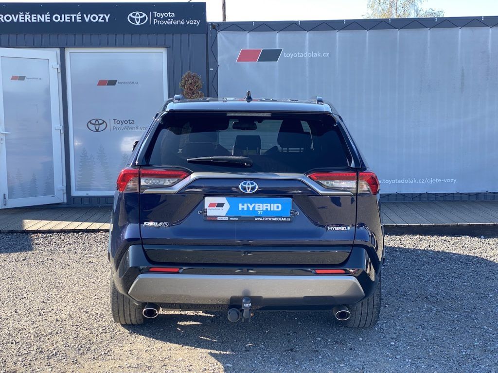 Toyota Rav4, 2.5HSD, ČR, Selection, 4x4 - fotka 6