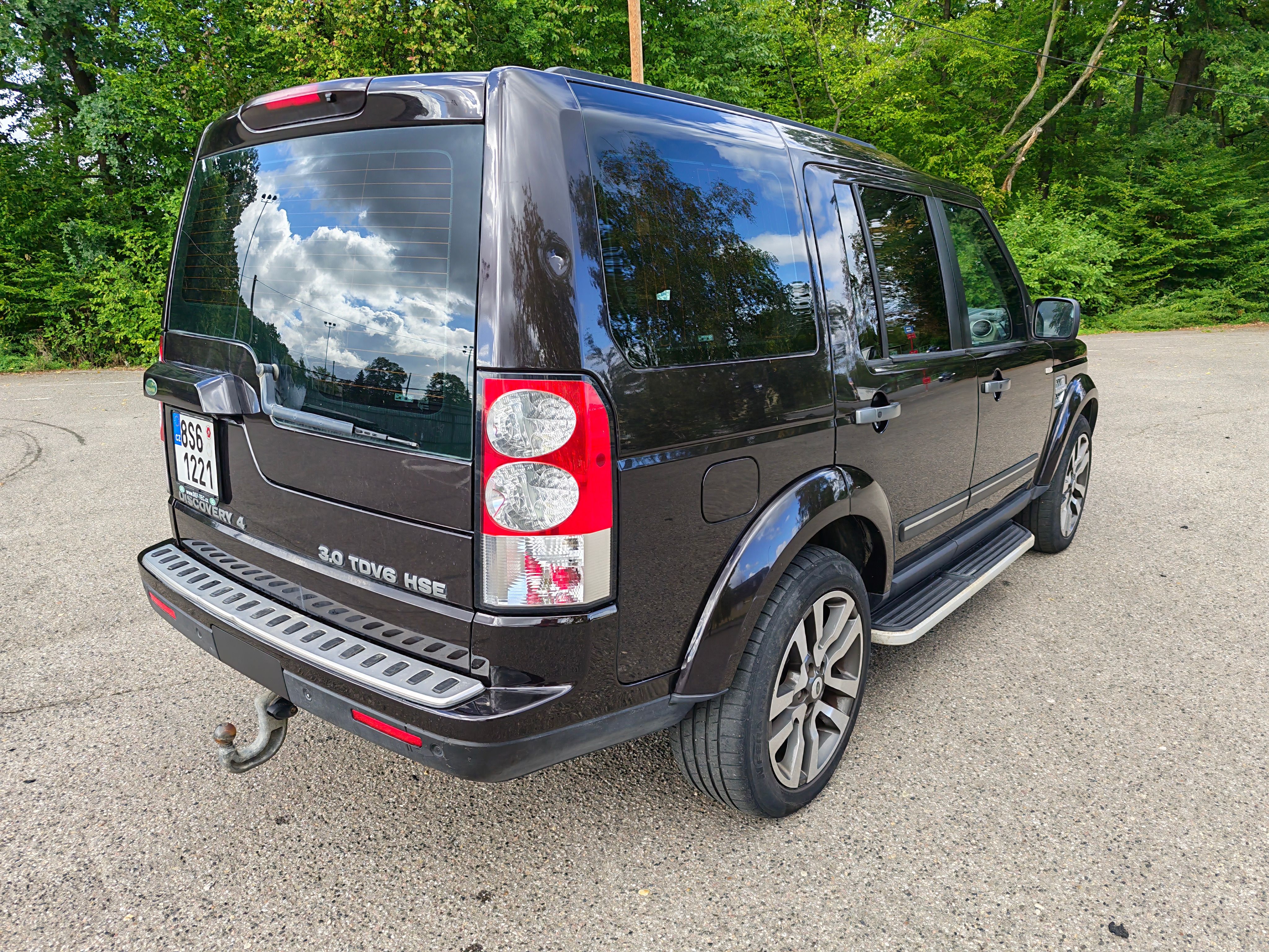 Land Rover Discovery, 3.0 TDV6 HSE Auto 4WD DPH CZ - fotka 4