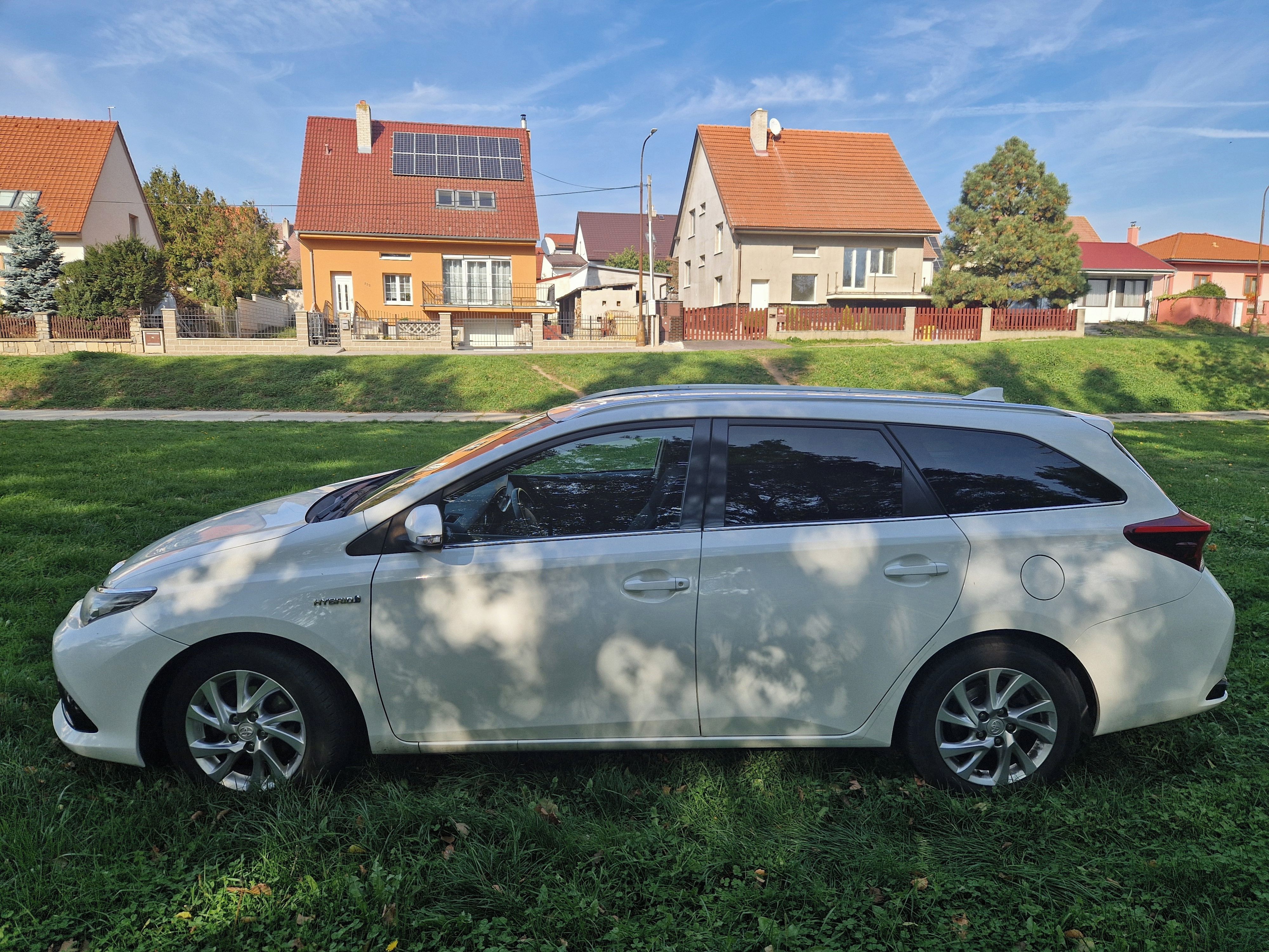 Toyota Auris, Toyota Auris, "1.8 hybrid" - fotka 5
