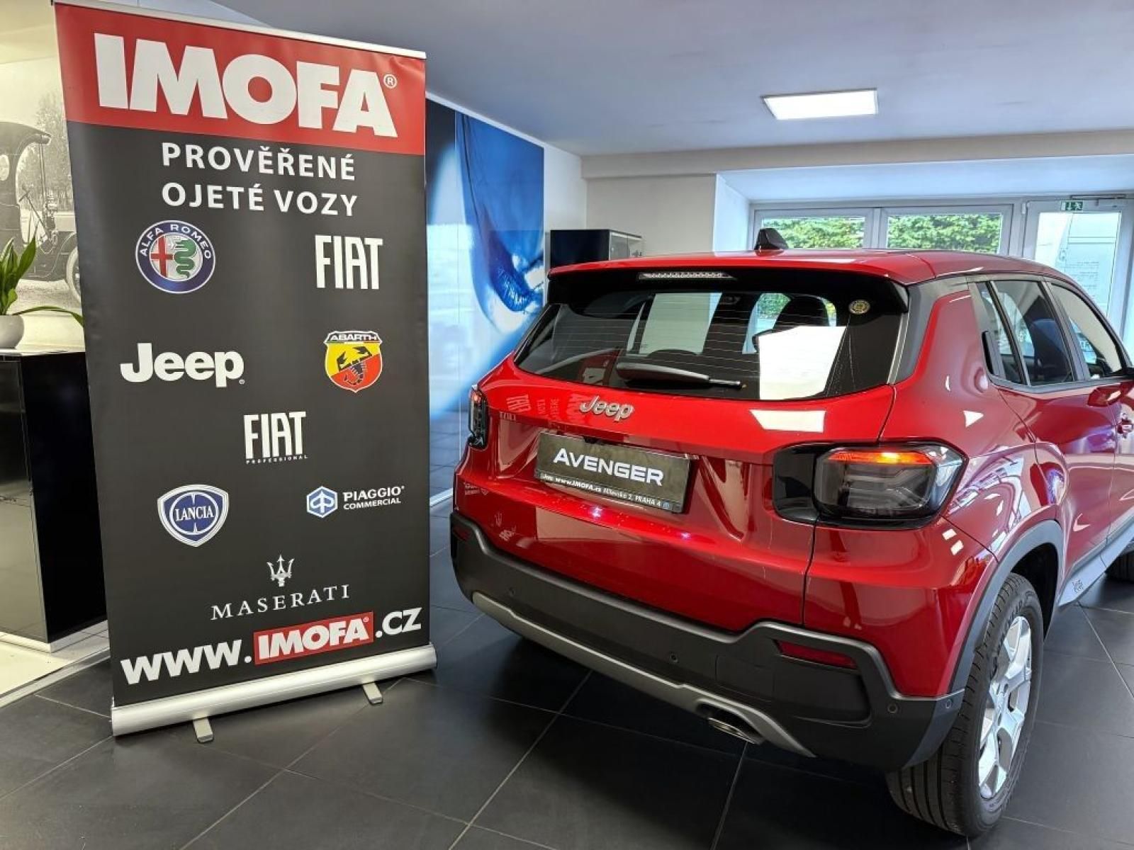 Jeep Avenger, 1.2 Turbo 100k MT6 Altitude - fotka 5