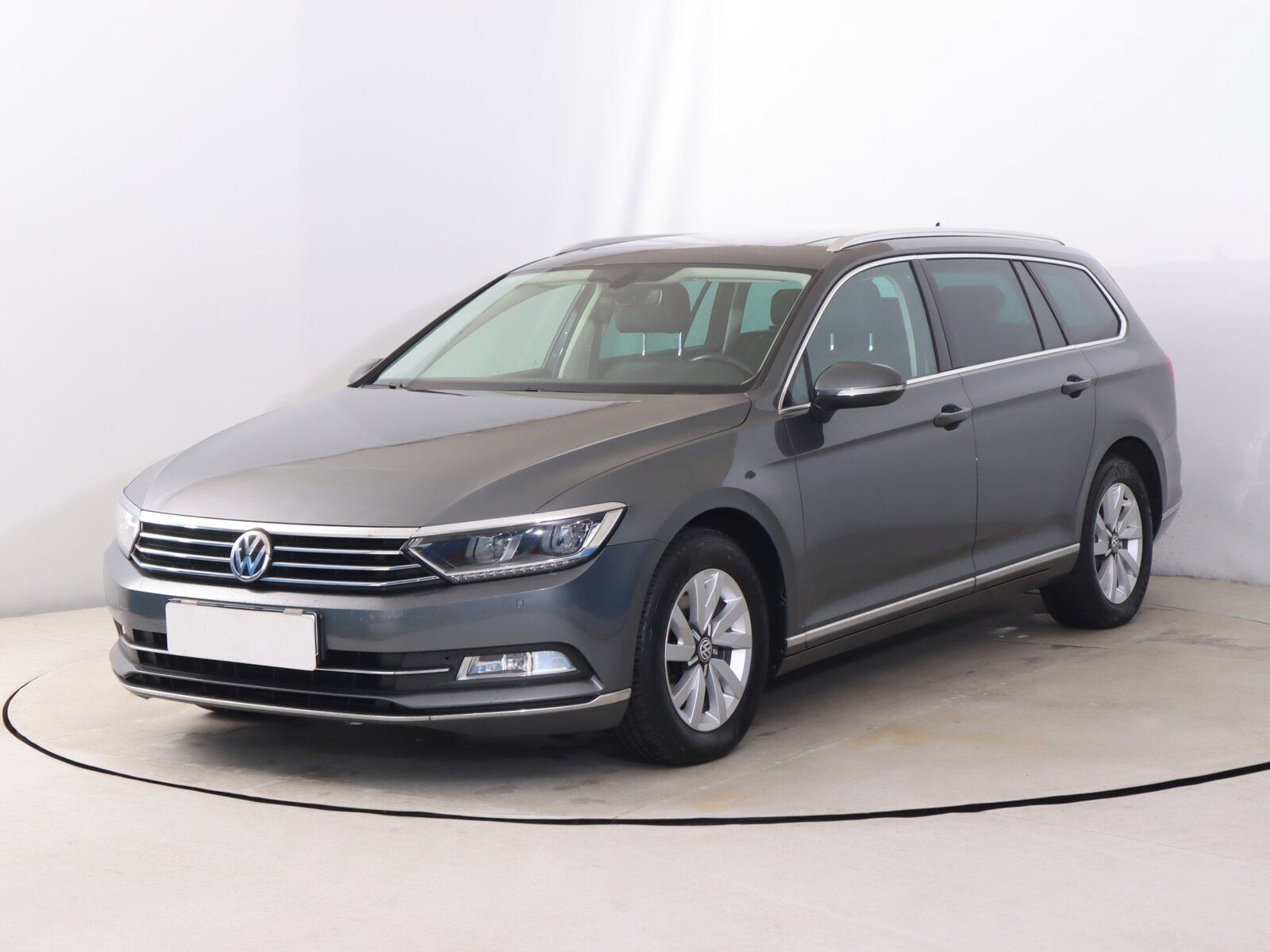 Volkswagen Passat, 2.0 TDI, Automat, Serv.kniha - fotka 2