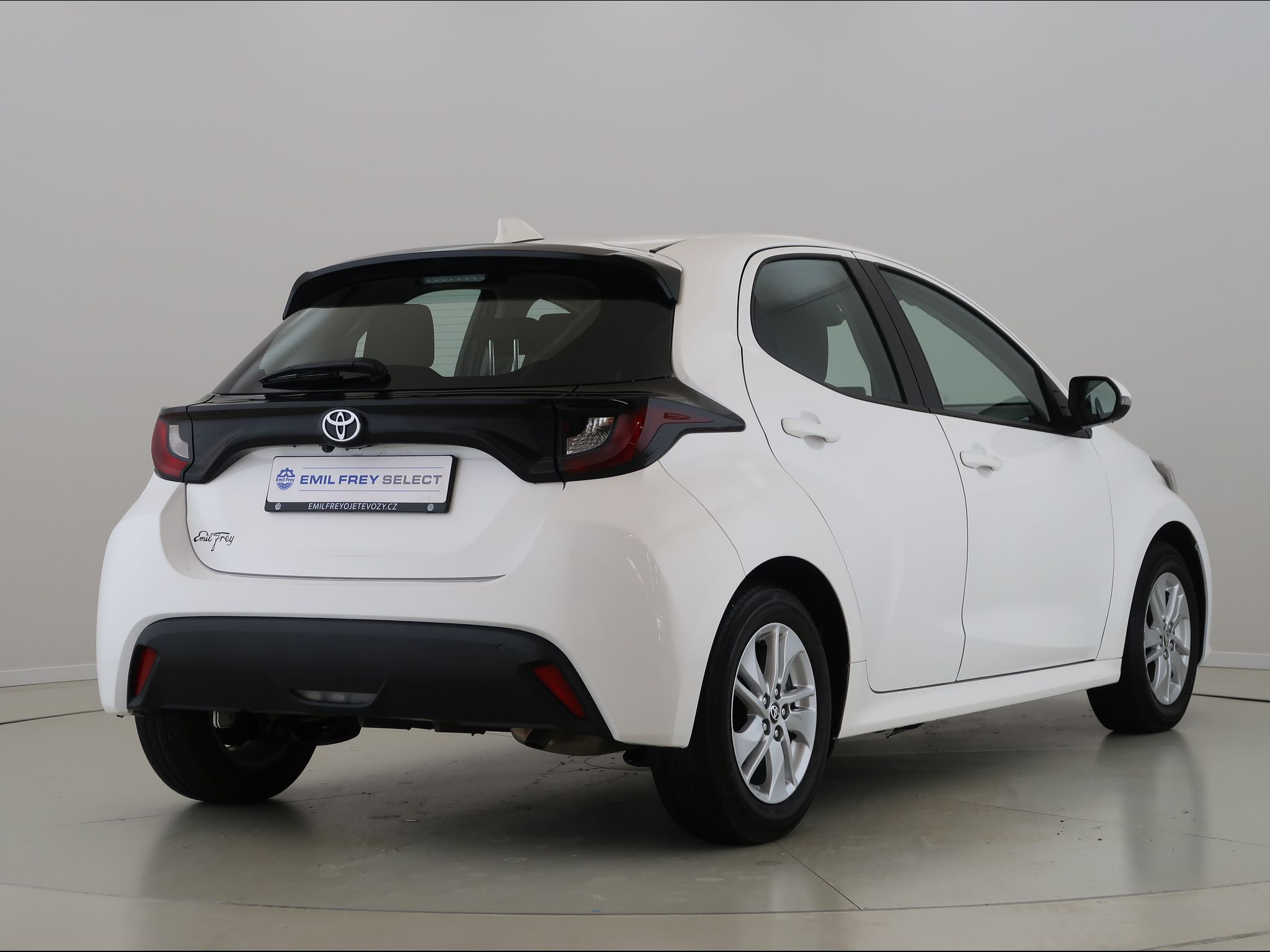 Toyota Yaris, 1.5,Hybrid,68KW,CZ,1Maj - fotka 5