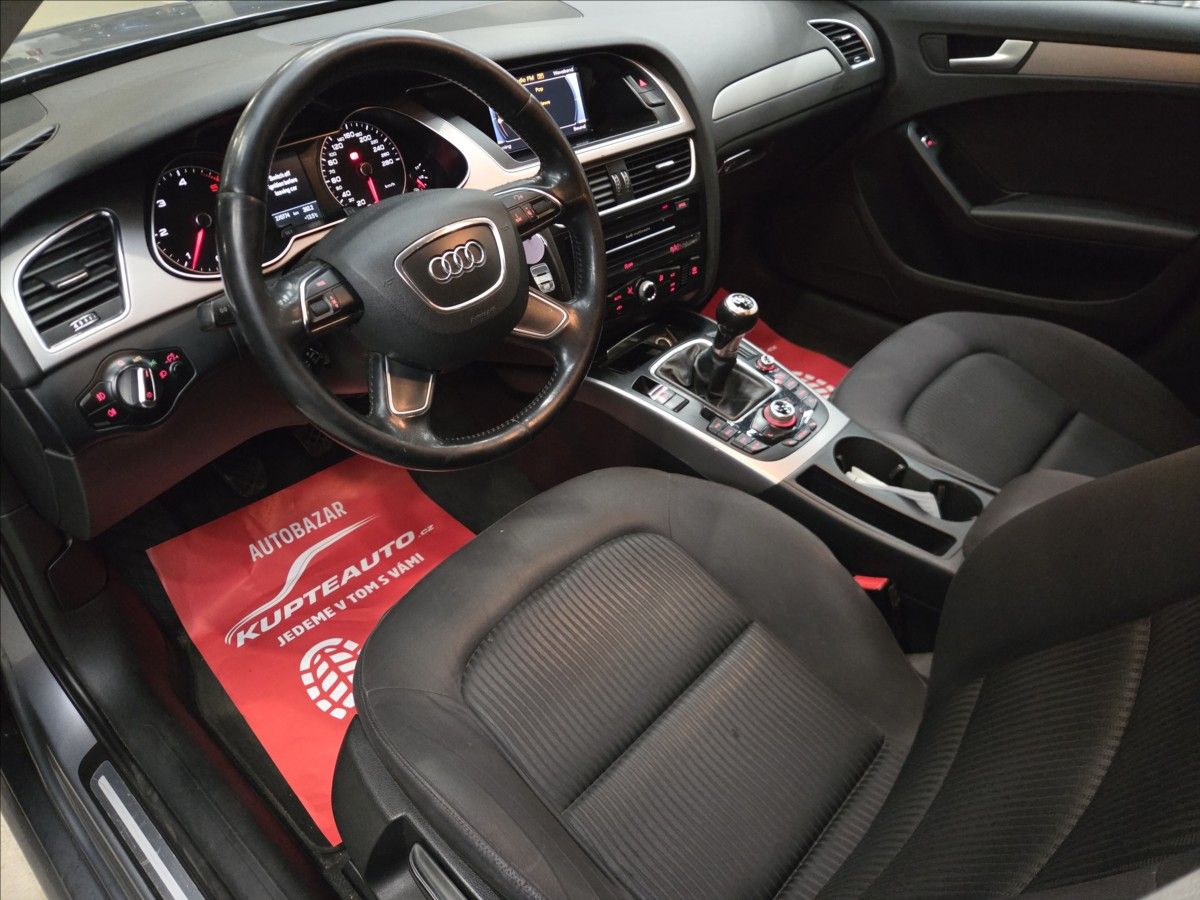 Audi A4 Avant, 2,0 TDI - fotka 5