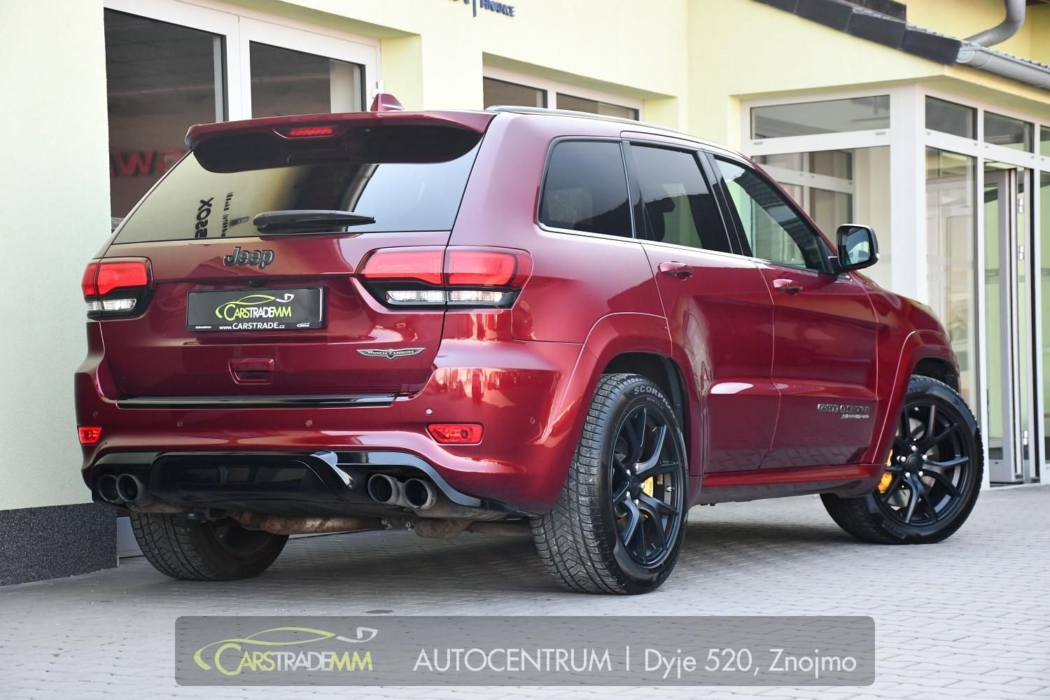 Jeep Grand Cherokee, 6.2 V8 TRACKHAWK ČR 1M - fotka 6