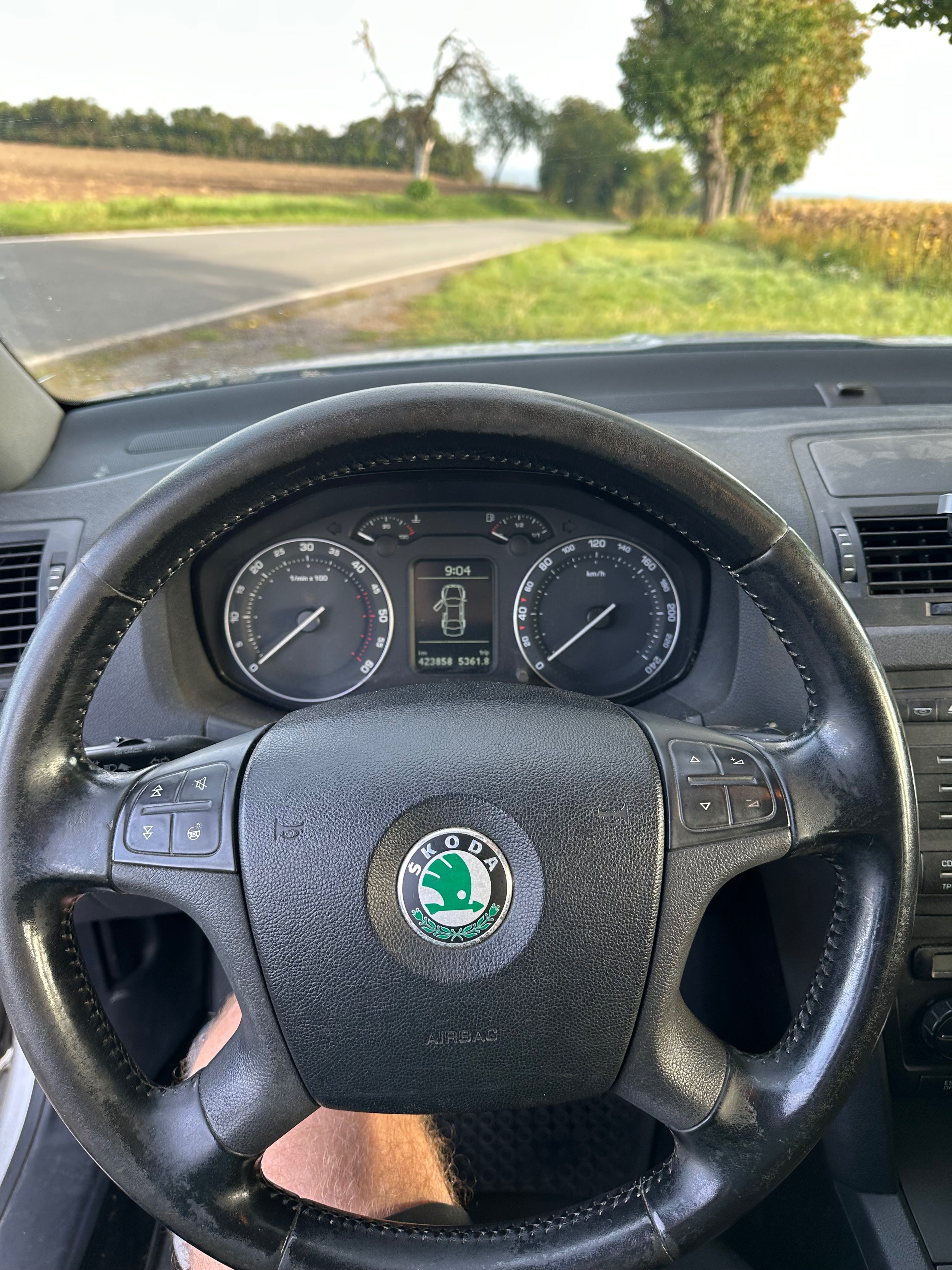 Škoda Octavia, 1.9tdi 77kW - fotka 4
