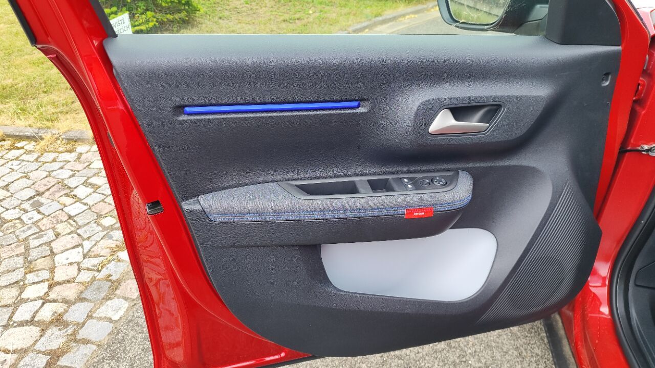 Citroën C3, PLUS TURBO 100K MANUÁL + SADA - fotka 6