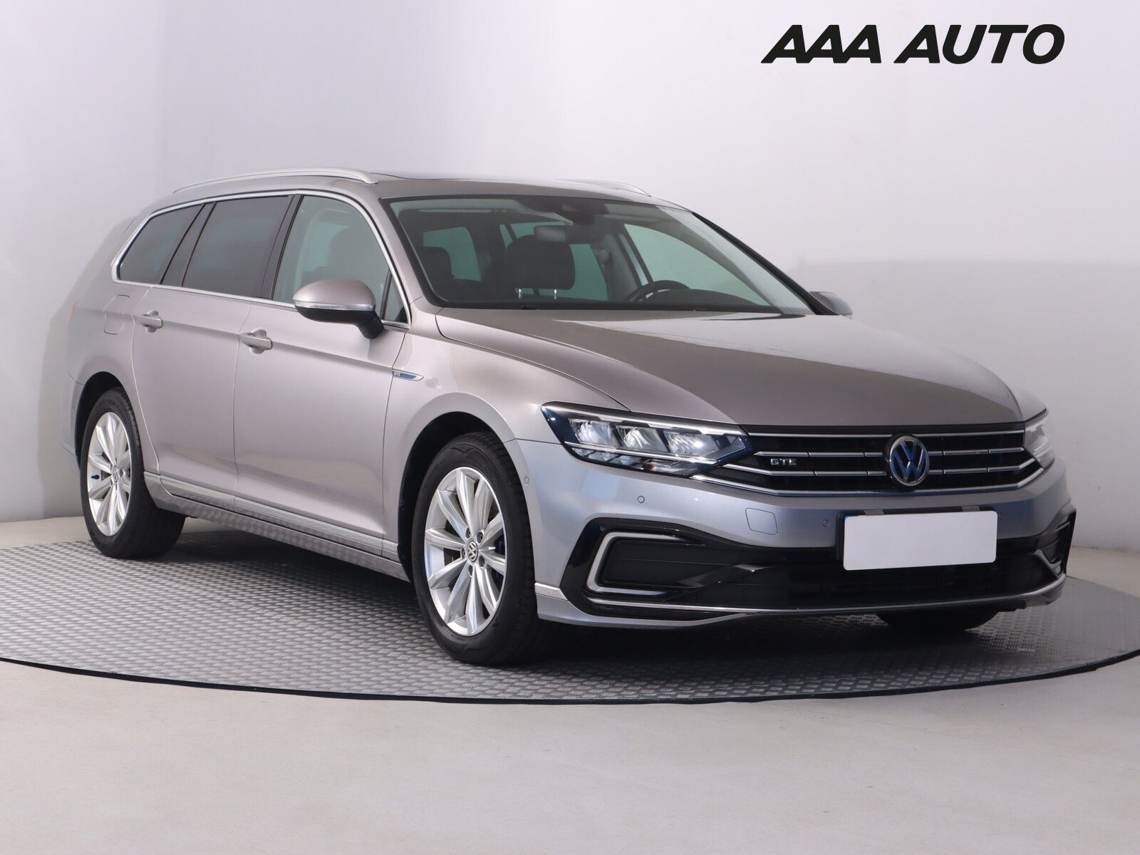 Volkswagen Passat, 1.4 GTE, Automat, Serv.kniha