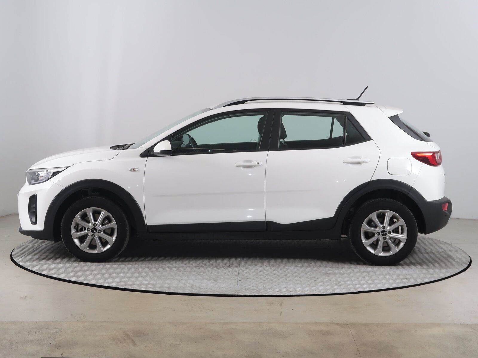 Kia Stonic, 1.2 DPI, Serv.kniha, Tempomat - fotka 3