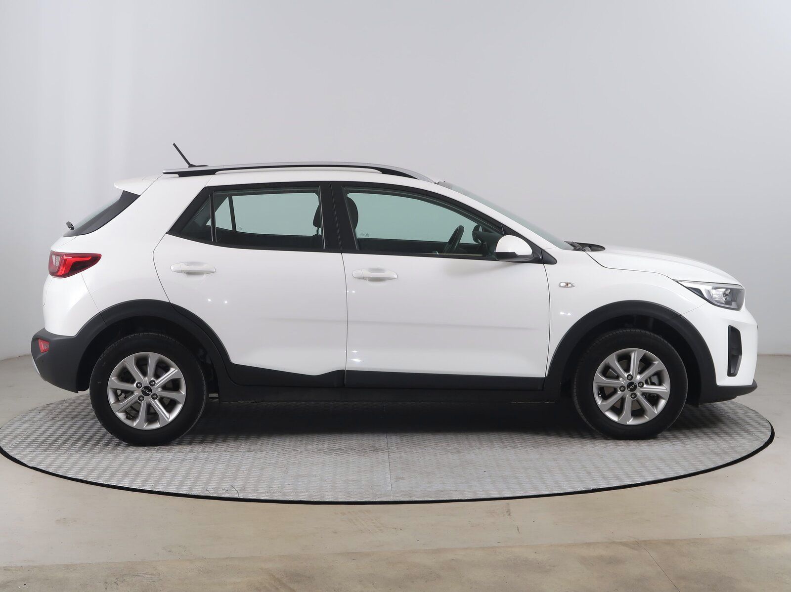 Kia Stonic, 1.2 DPI, Serv.kniha, Tempomat - fotka 6