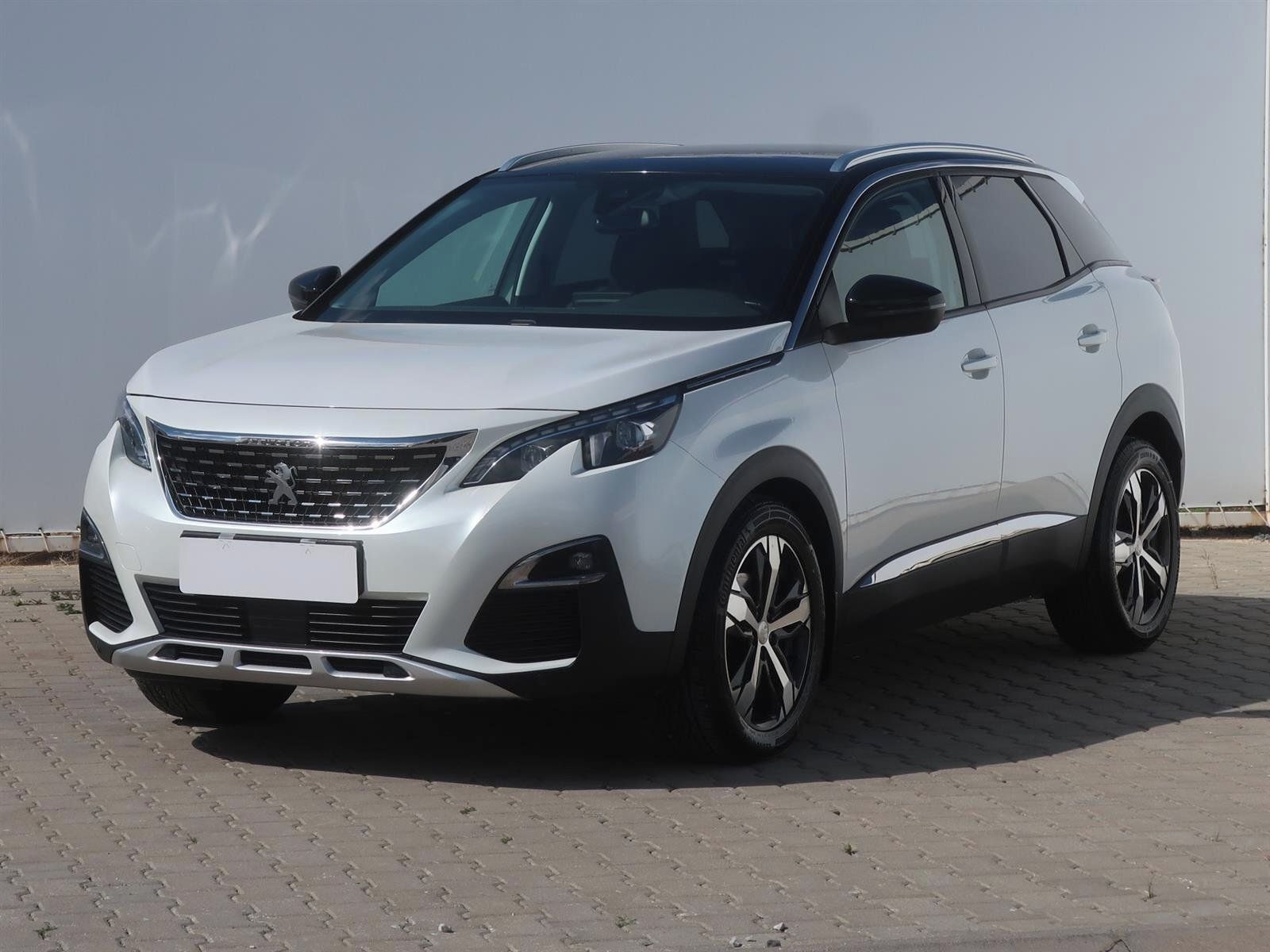 Peugeot 3008, 1.2 PureTech, Automat - fotka 2