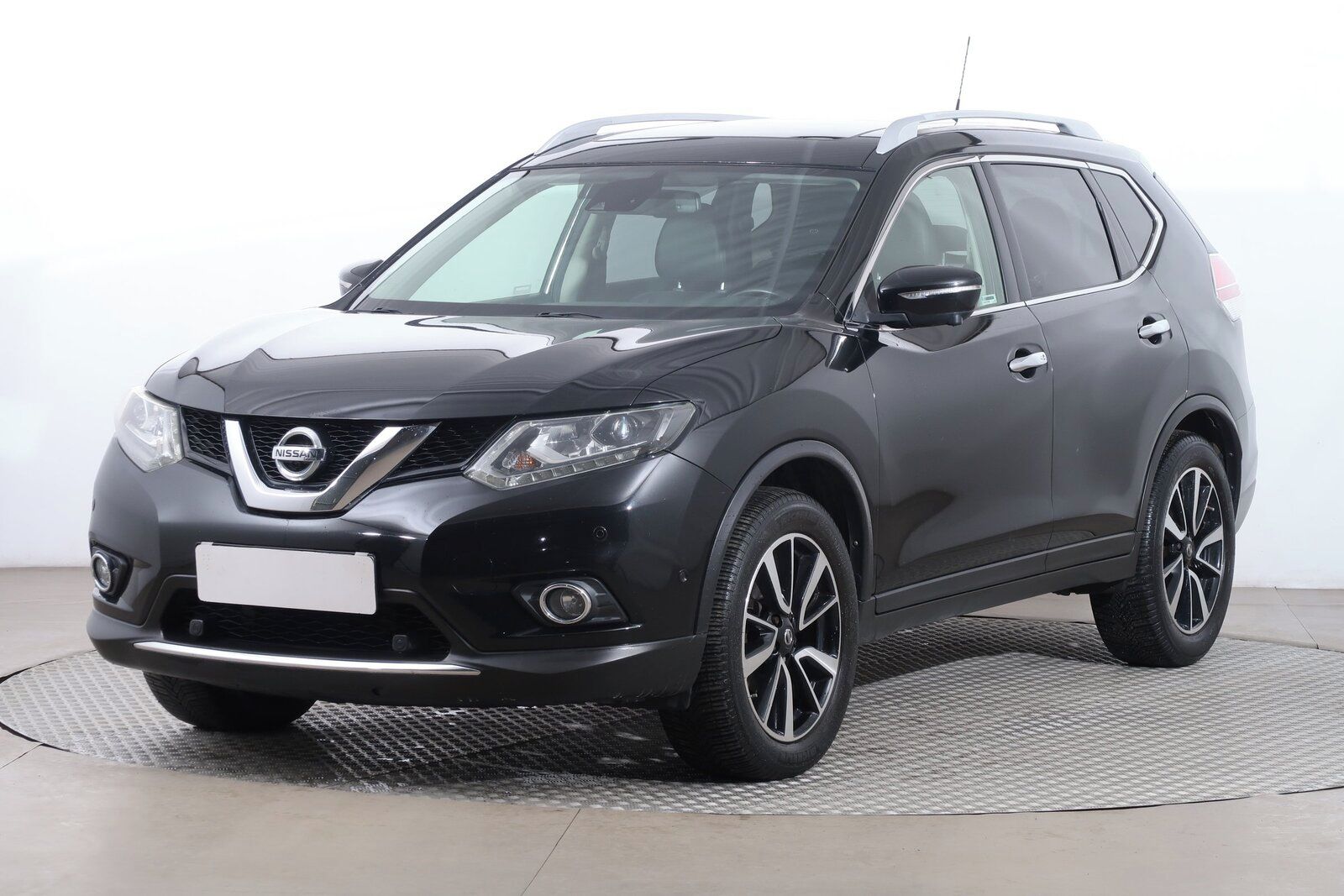 Nissan X-Trail, 1.6 dCi, 4X4, Serv.kniha - fotka 2