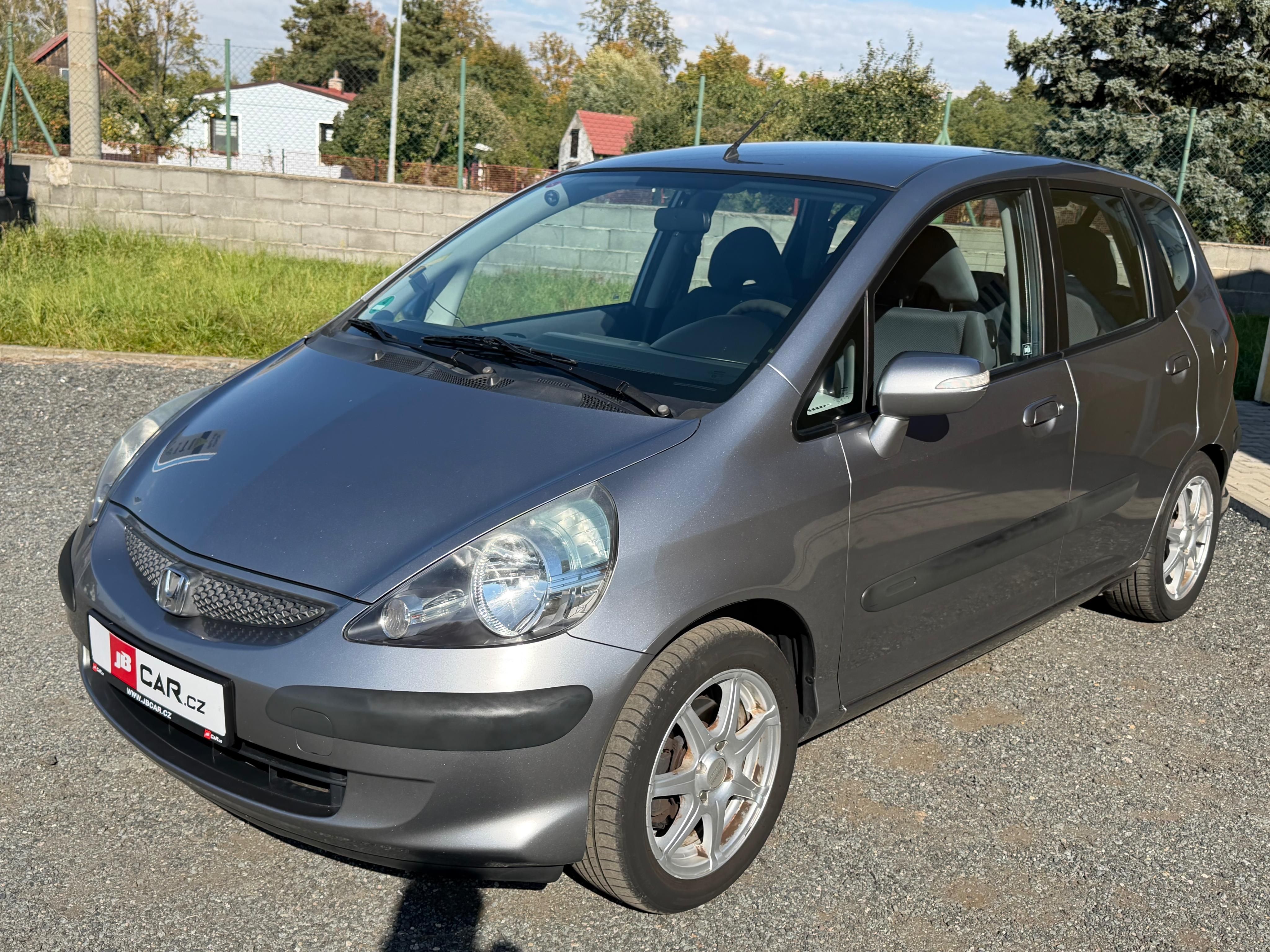 Honda Jazz, 1.4I 61KW TAŽNÉ - fotka 5