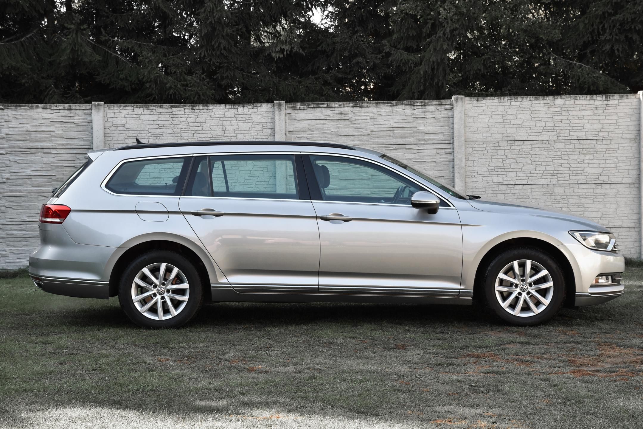 Volkswagen Passat, 2.0 TDi CR DSG COMFORTLINE, TZ - fotka 5