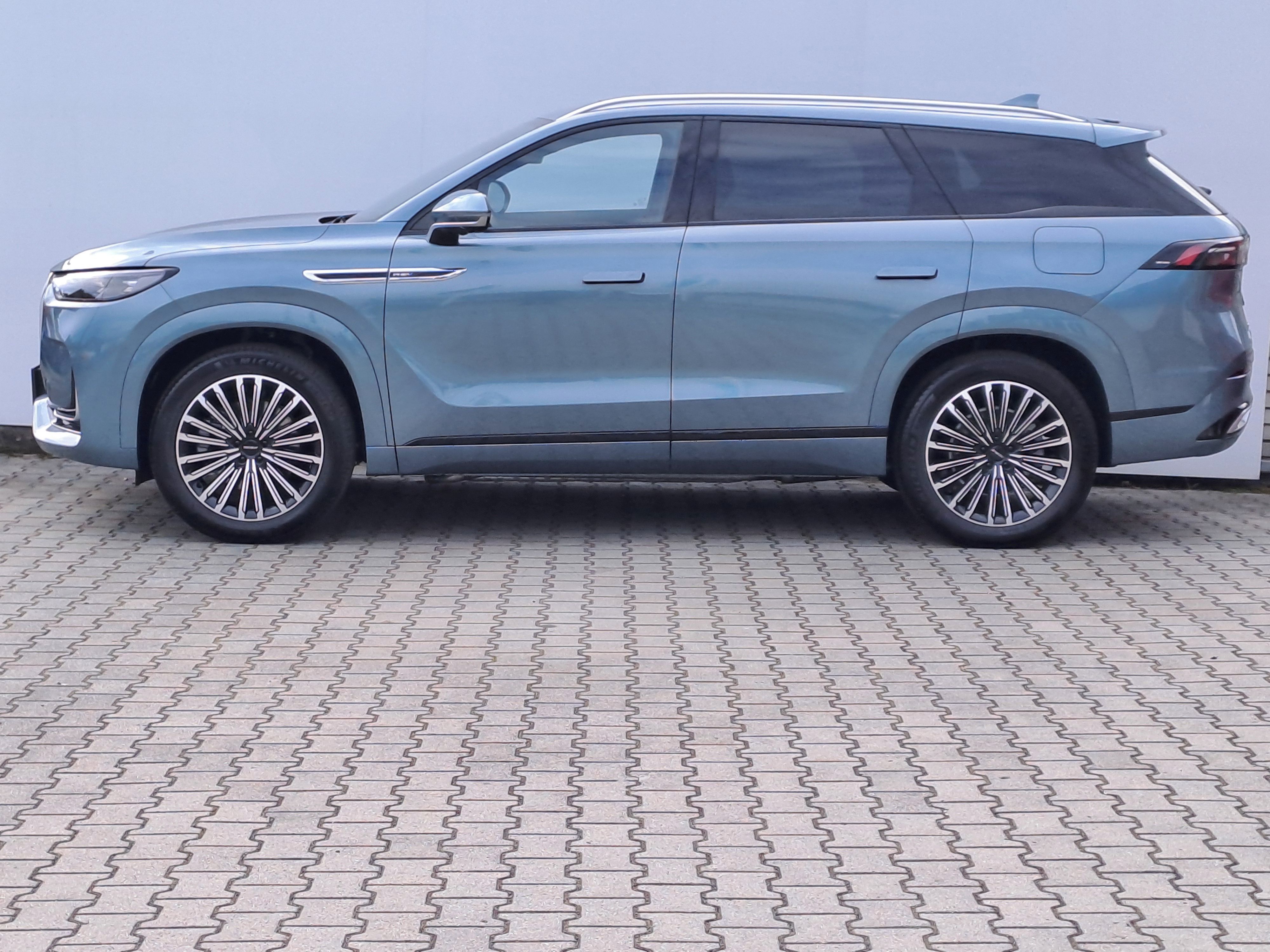 Jaecoo 8, PHEV 1,5 T-GDi Exclusive - fotka 2