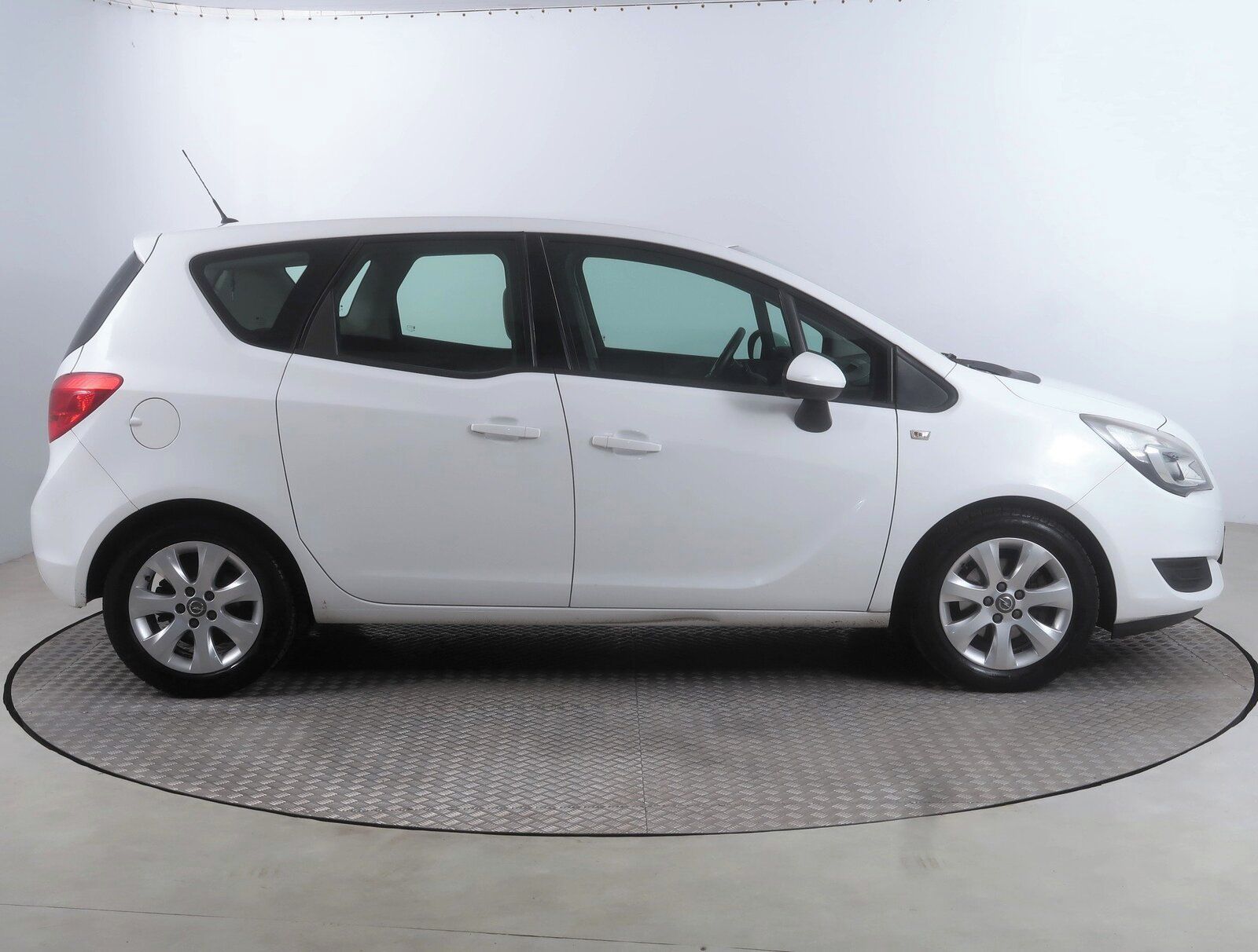 Opel Meriva, 1.4 i - fotka 6