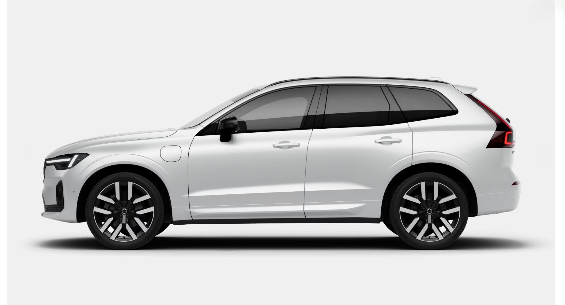 Volvo XC60, T6 AWD ULTRA DARK AUT - fotka 2