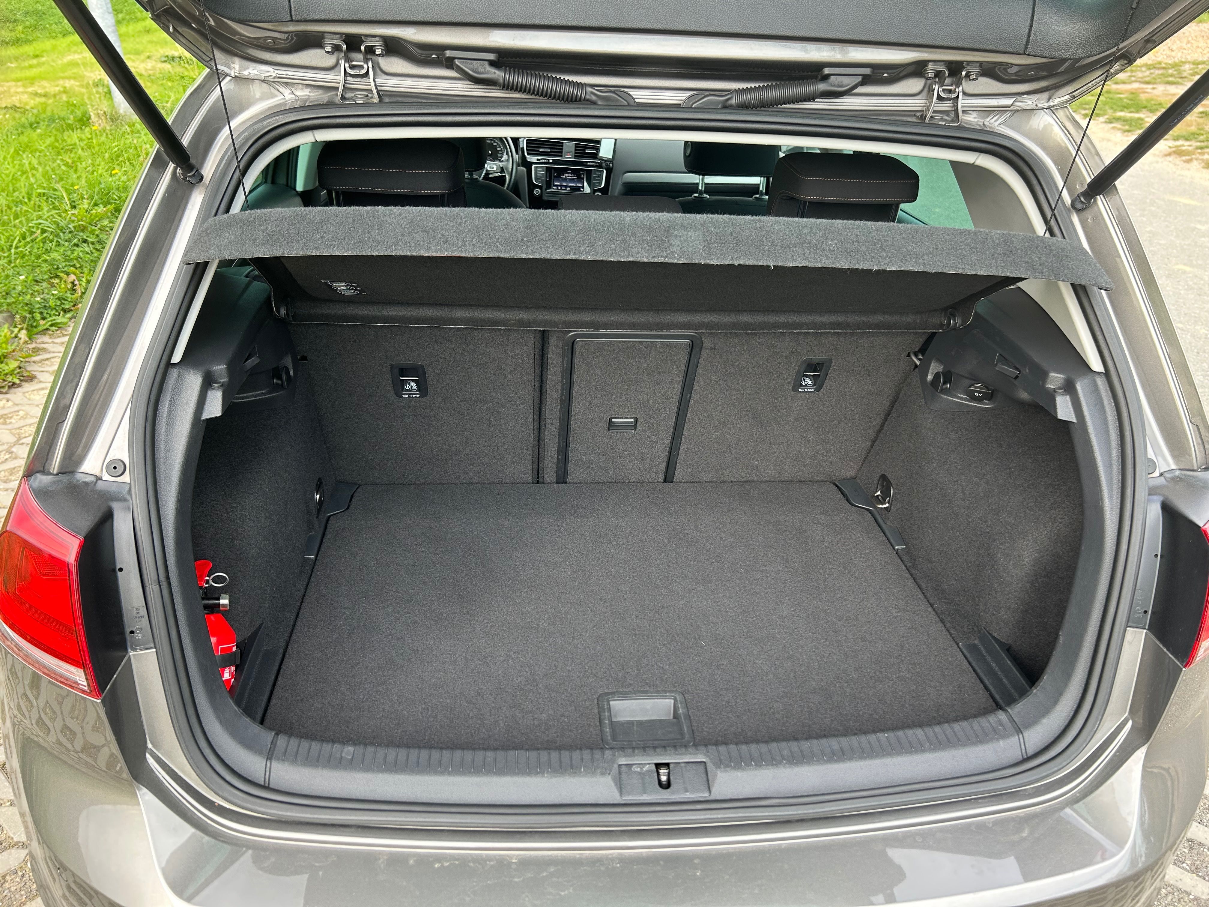 Volkswagen Golf, 1,2TSI, výbava Allstar - fotka 5