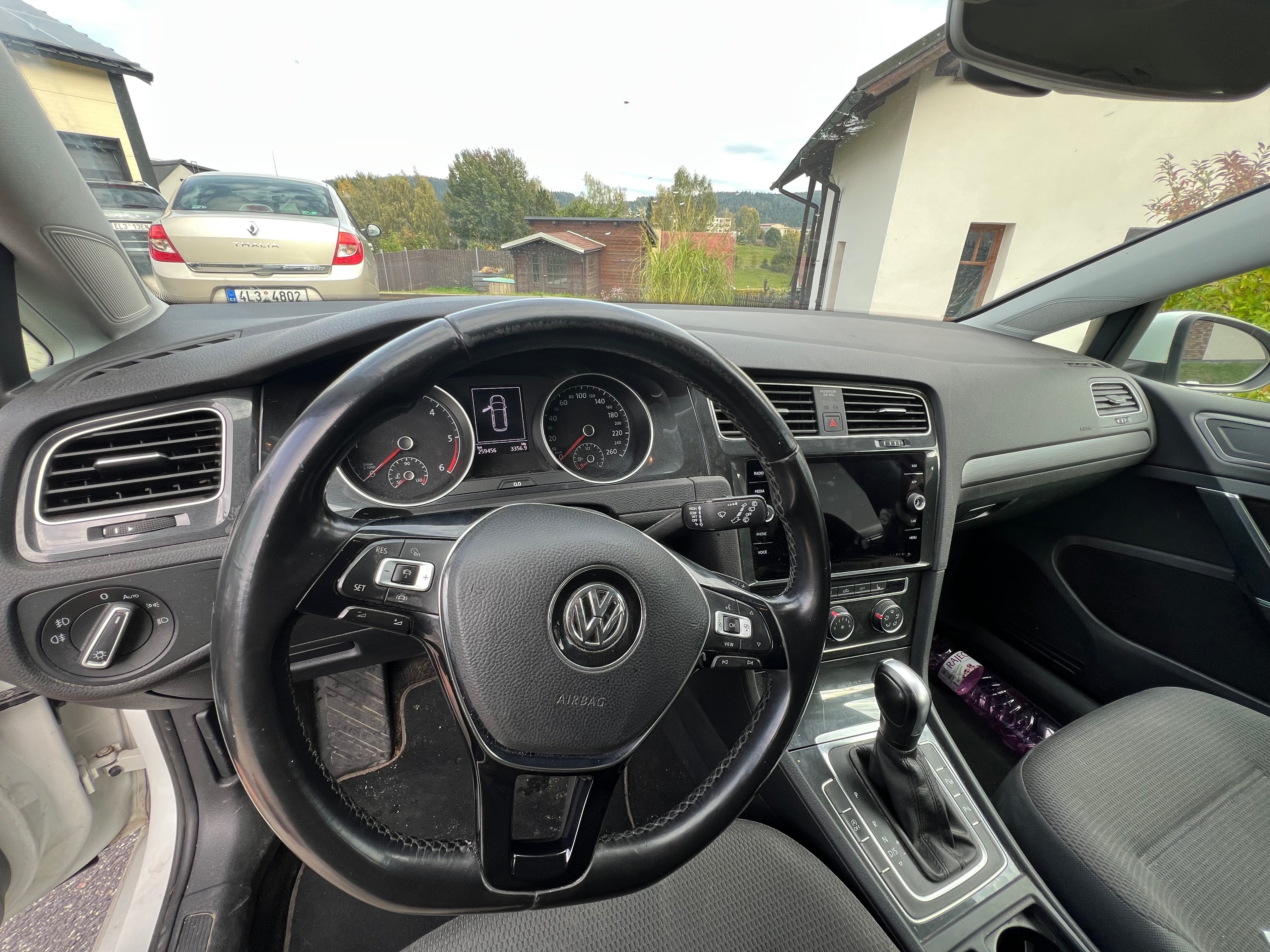 Volkswagen Golf, VW Golf Variant 2.0 TDI DSG - fotka 4