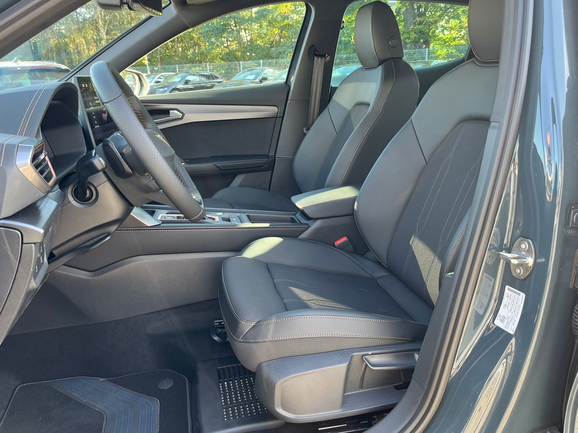 Cupra Formentor, 1.5 eTSI 110 kw DSG - fotka 5