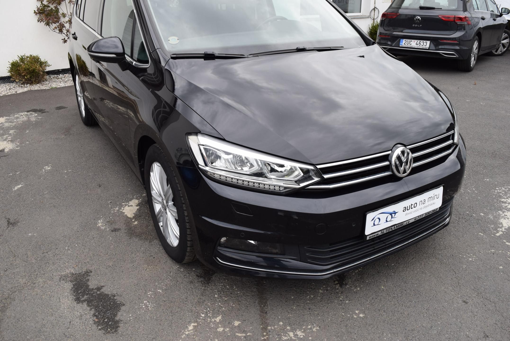 Volkswagen Touran, 1.4TSI 110kw 7MÍST HIGHLIN TAŽ - fotka 4