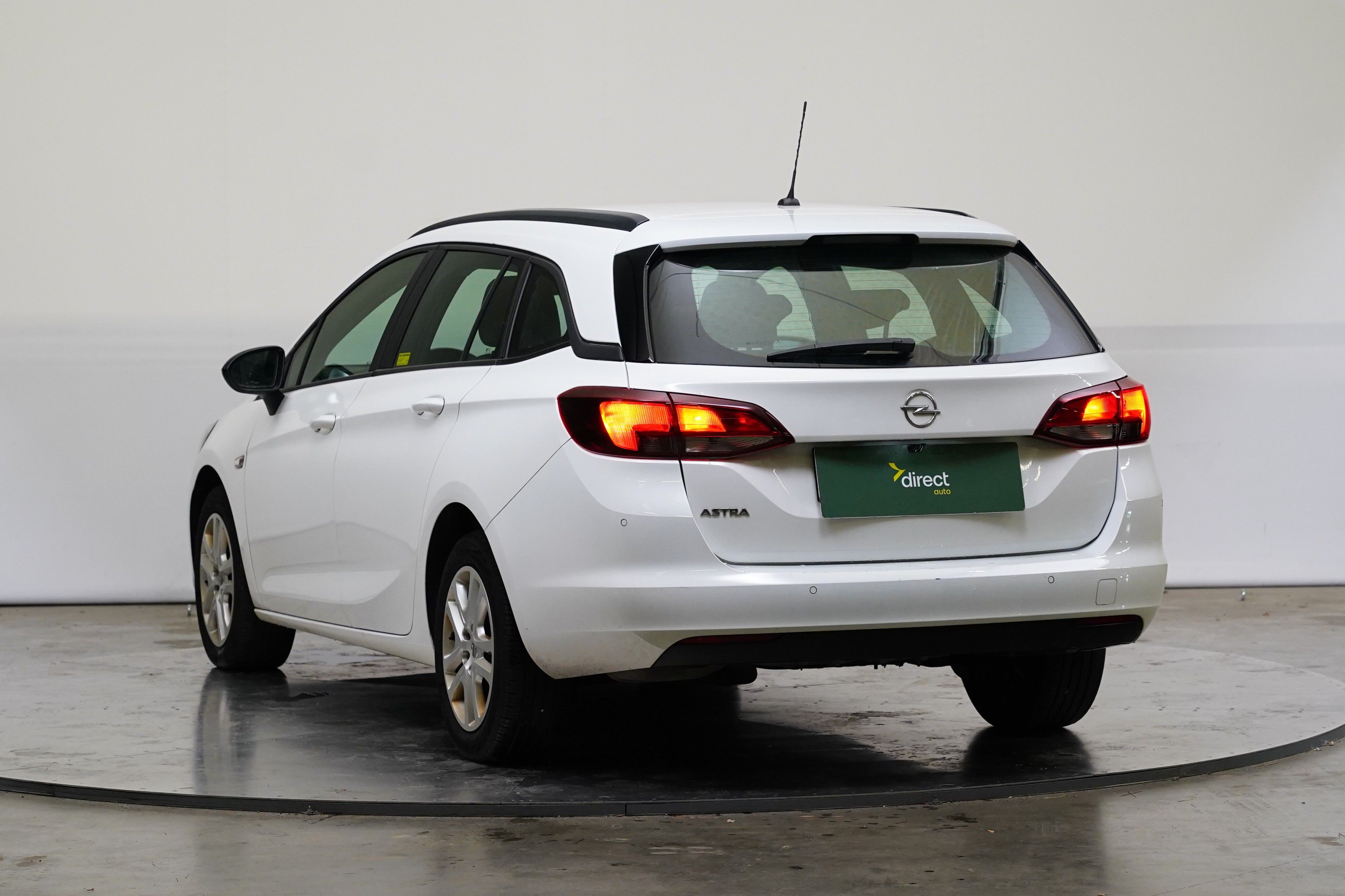 Opel Astra, 1.5 CDTi 90 kW Edition ST - fotka 6