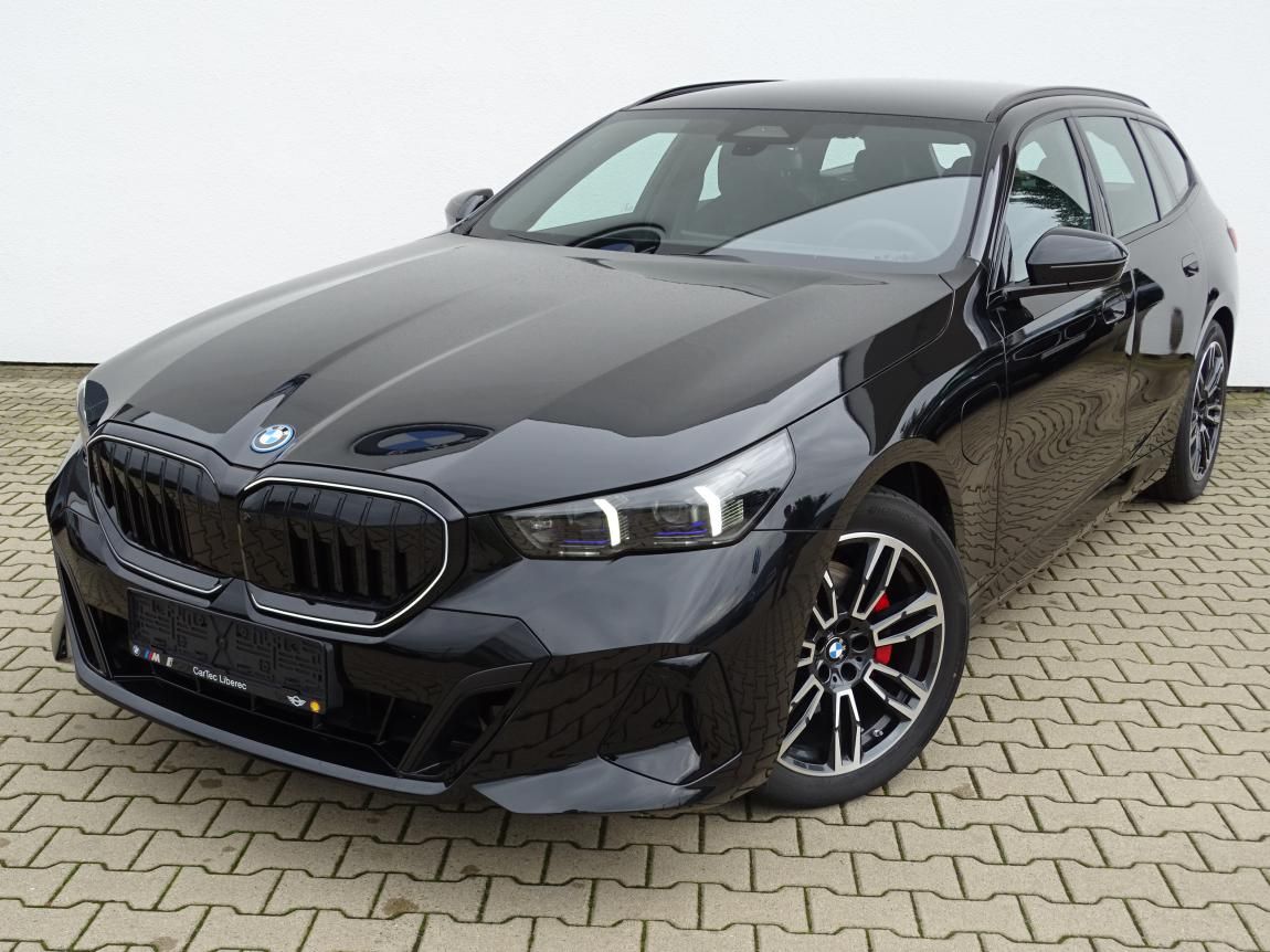 BMW Řada 5, 530e xDrive Touring
