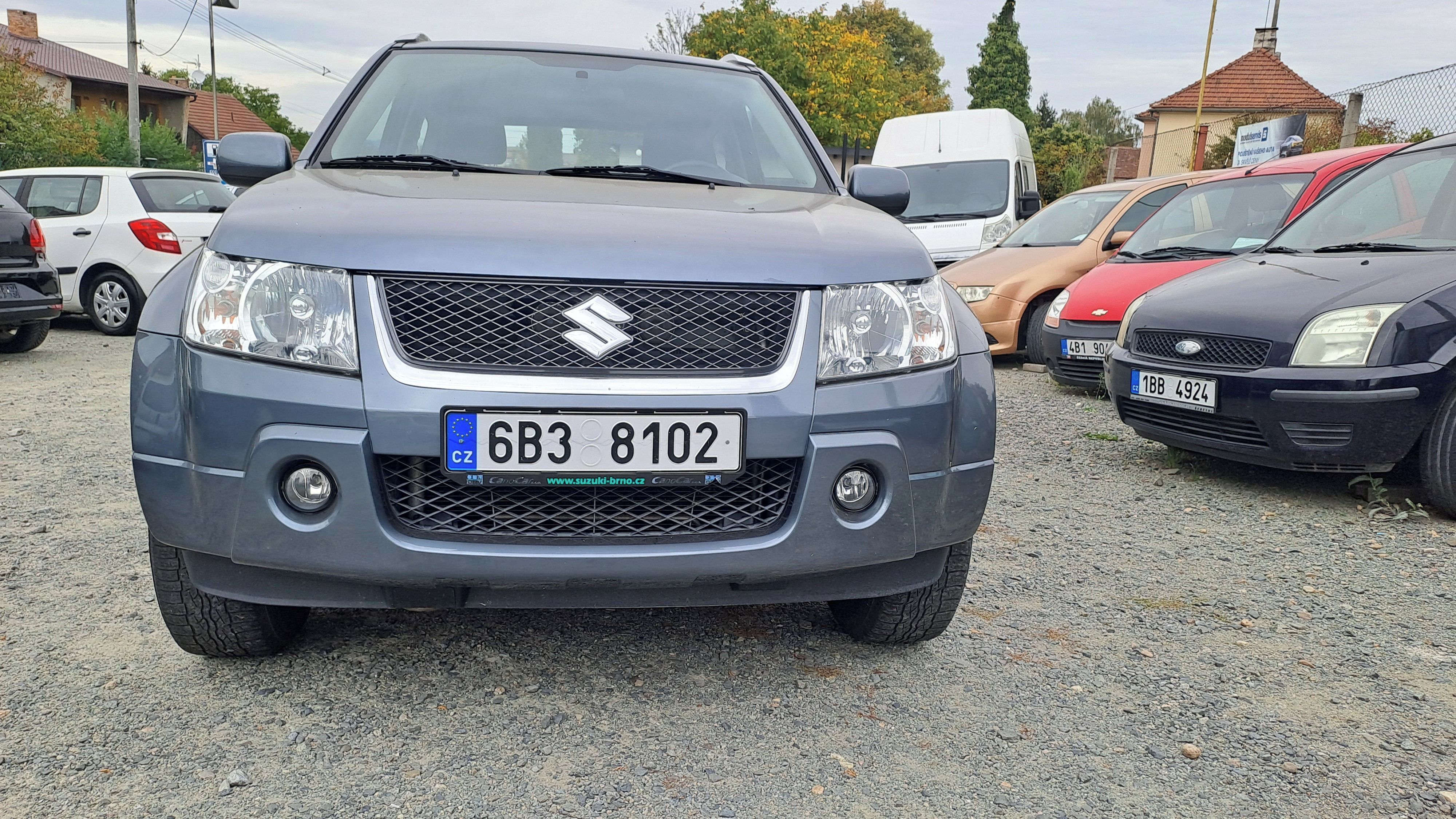 Suzuki Grand Vitara, 1,6 16V, 4X4 ČR,106294KM!!! - fotka 5