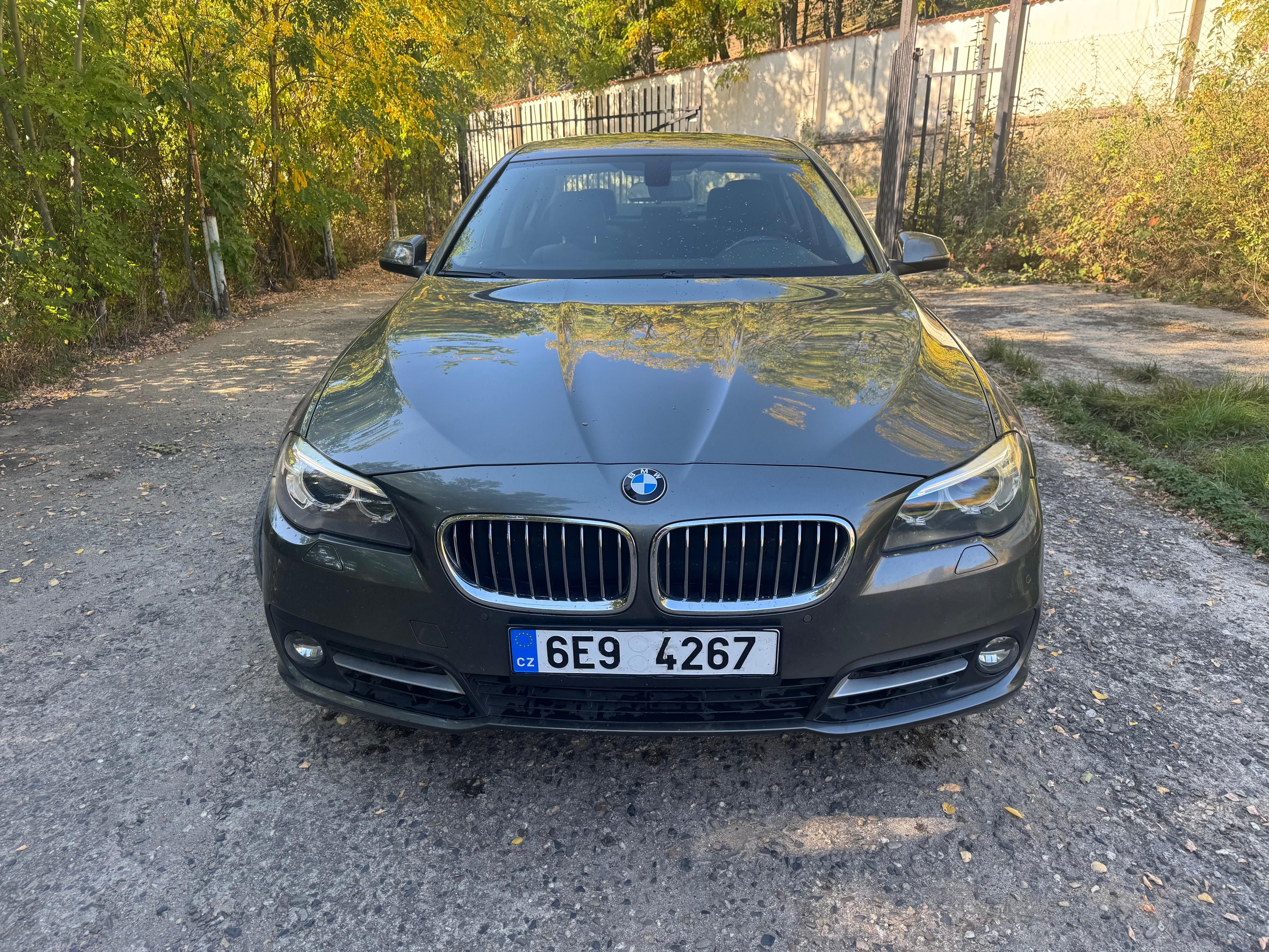 BMW Řada 5, 520i facelift, harman/kardon - fotka 2