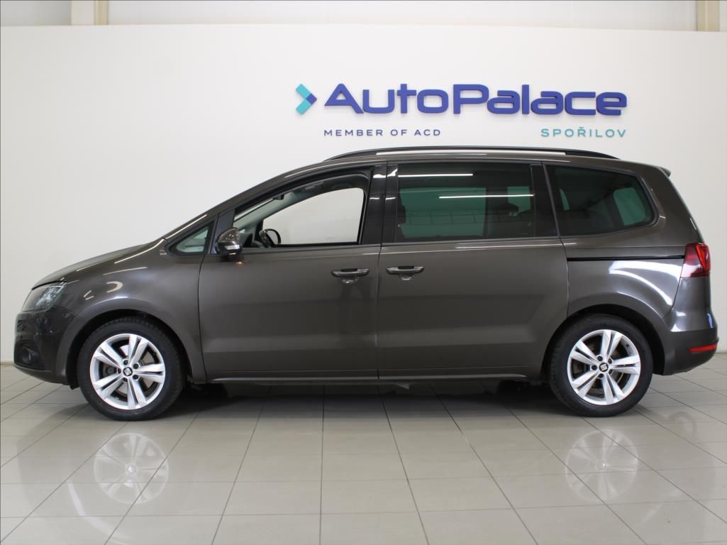 Seat Alhambra, 2,0 TDi 110kW Style 7m.TZ 1.ma - fotka 5