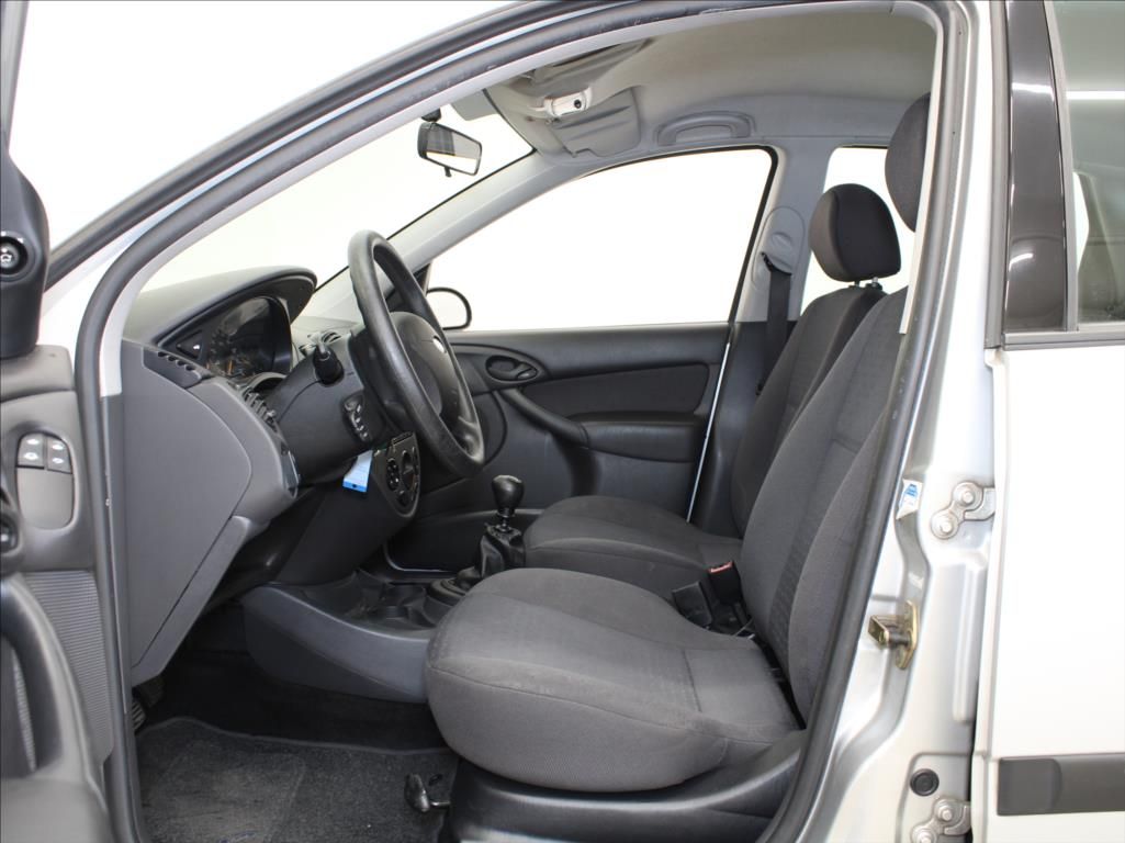 Ford Focus, 1,8 TDCI 74kW 1.majitel 138tkm - fotka 6