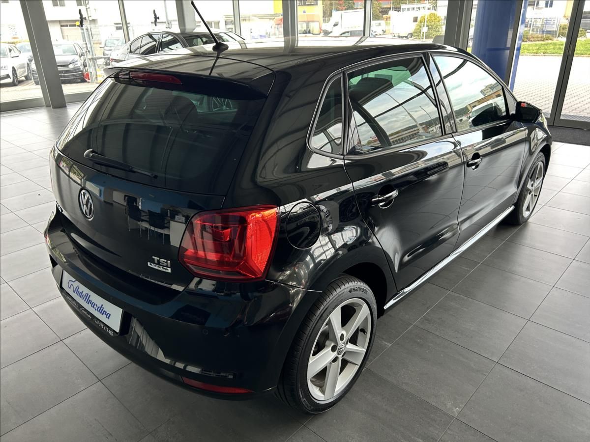 Volkswagen Polo, 1,2   2.MAJITEL, SERVISNÍ KNÍŽ - fotka 5