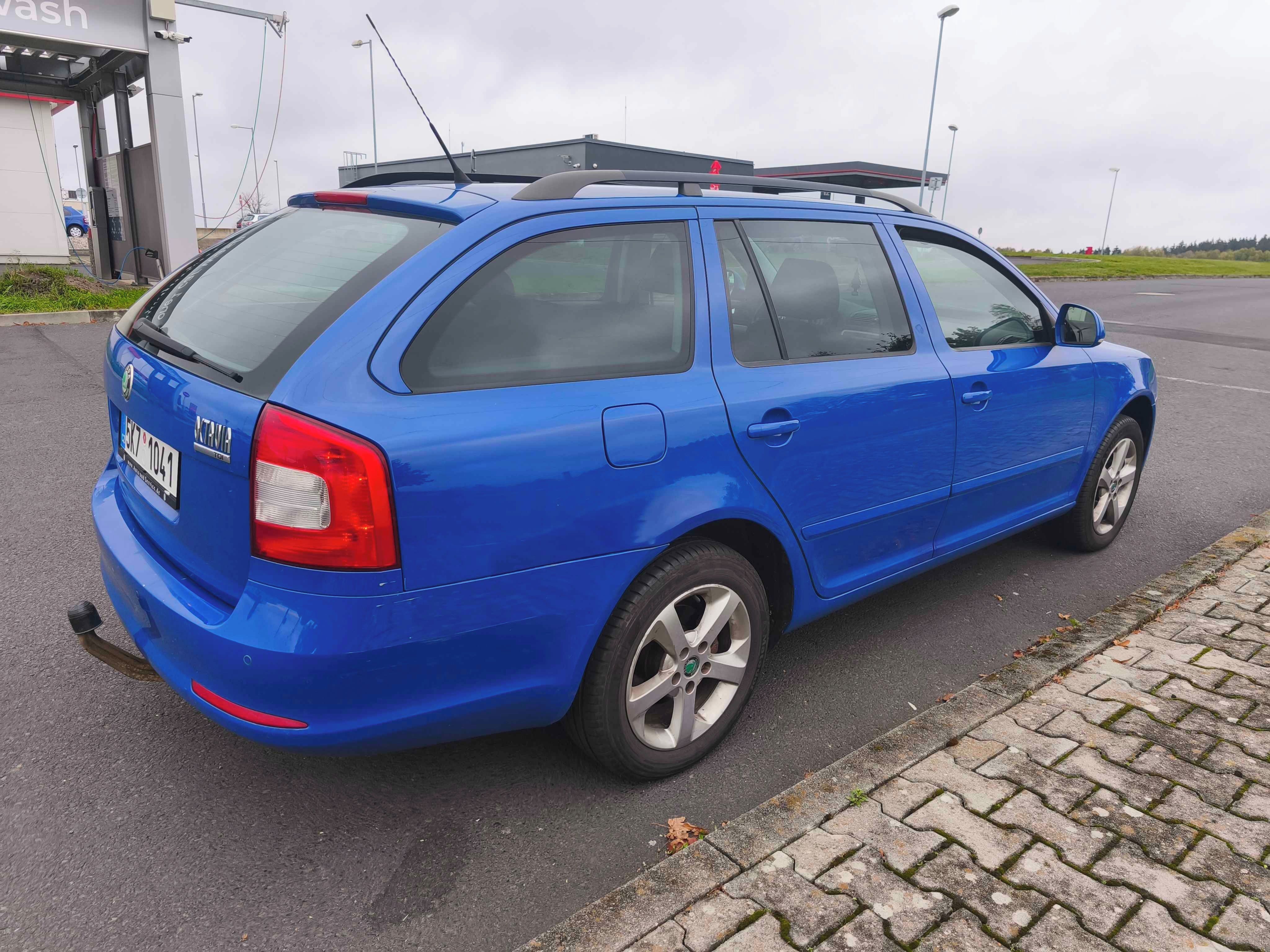 Škoda Octavia, Škoda Octavia Combi 1,6TDI 4x4 - fotka 4