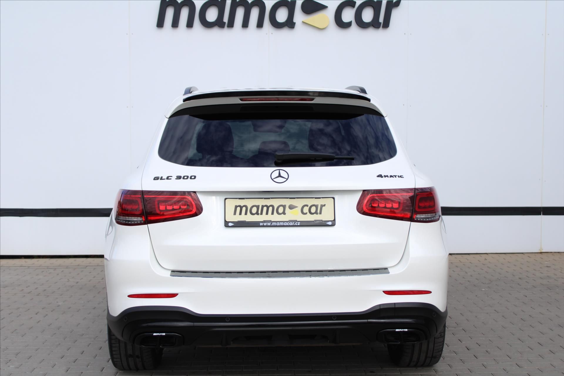 Mercedes-Benz GLC, 300 4MATIC 190kW AMG ČR - fotka 6