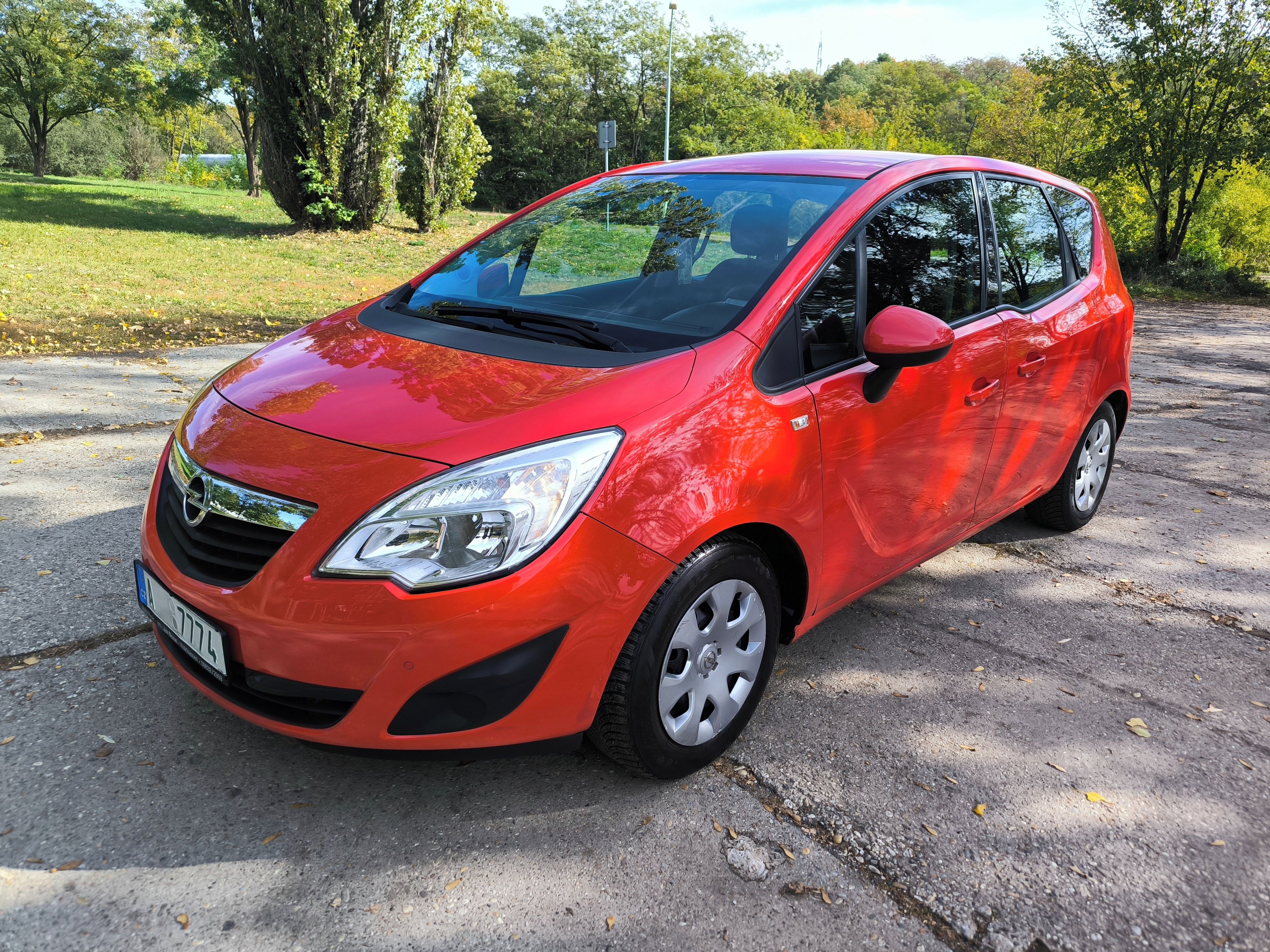 Opel Meriva, 1.4i16V klima,parkovací senzor