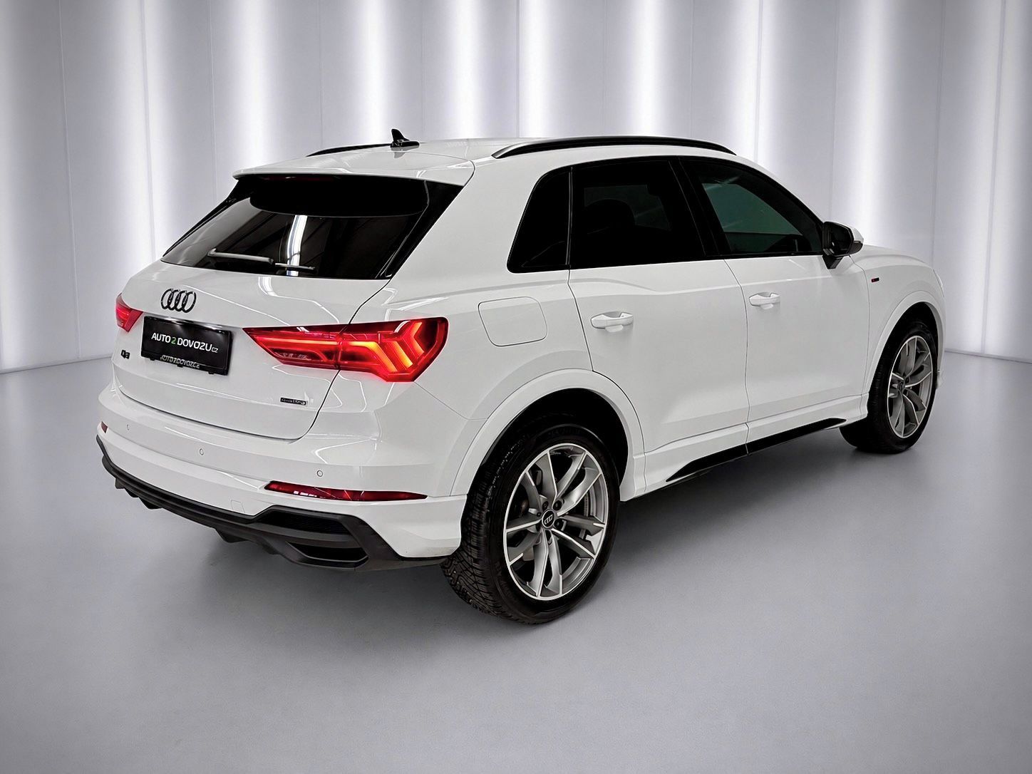 Audi Q3, 2.0 TDI 142KW QUATTRO S-TRONIC - fotka 6