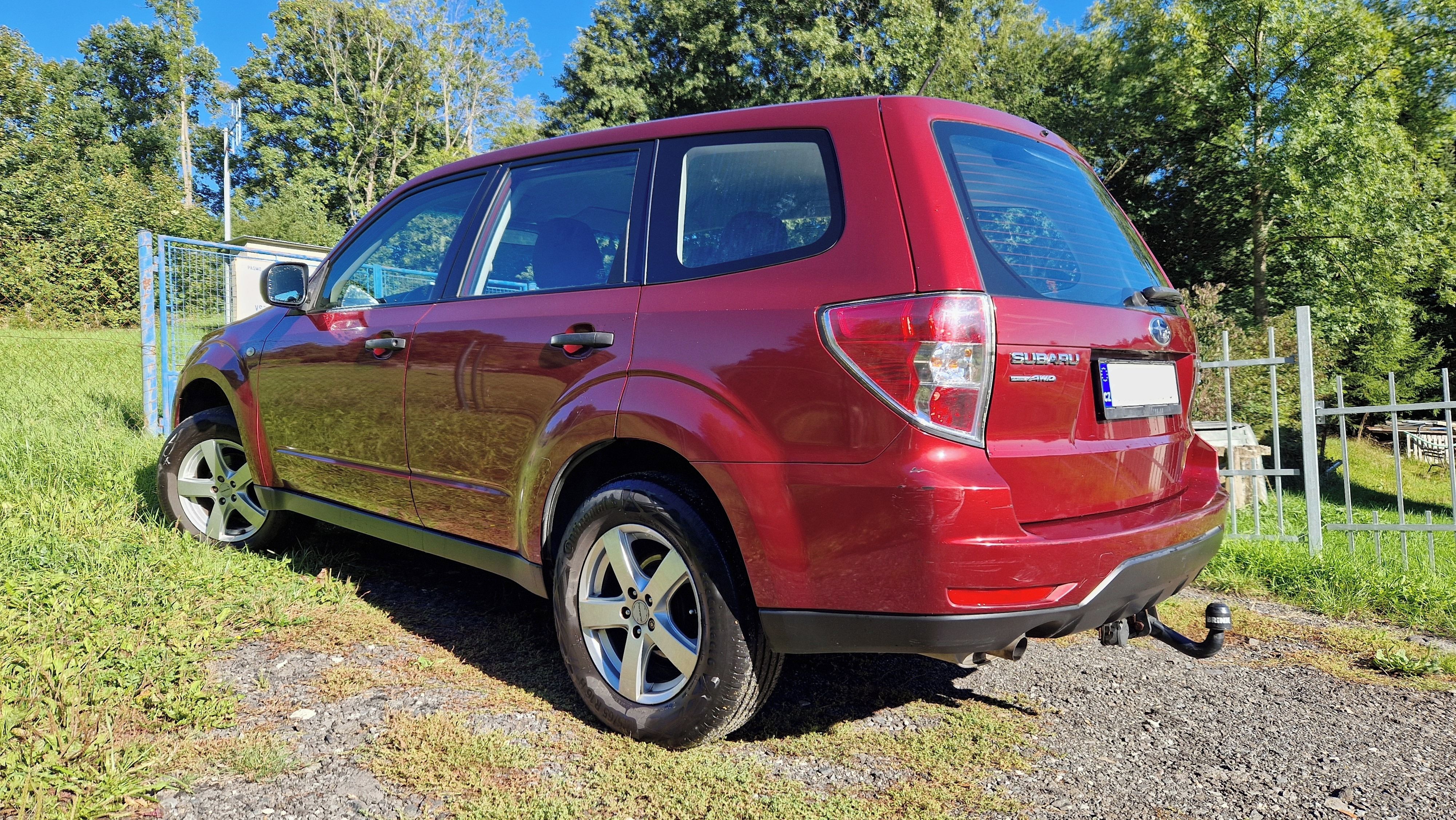 Subaru Forester, 2.0 TD, rodinný pomocník - fotka 6