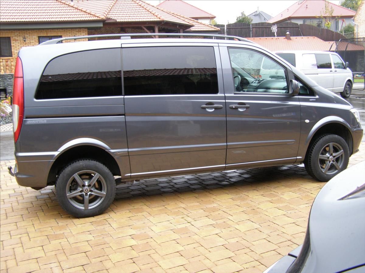 Mercedes-Benz Vito, 2,2   4x4 MINIBUS - fotka 6