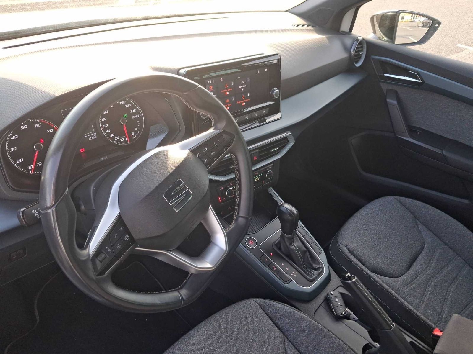 Seat Arona, 1.0 TSI, Automat, ČR,1.maj - fotka 3