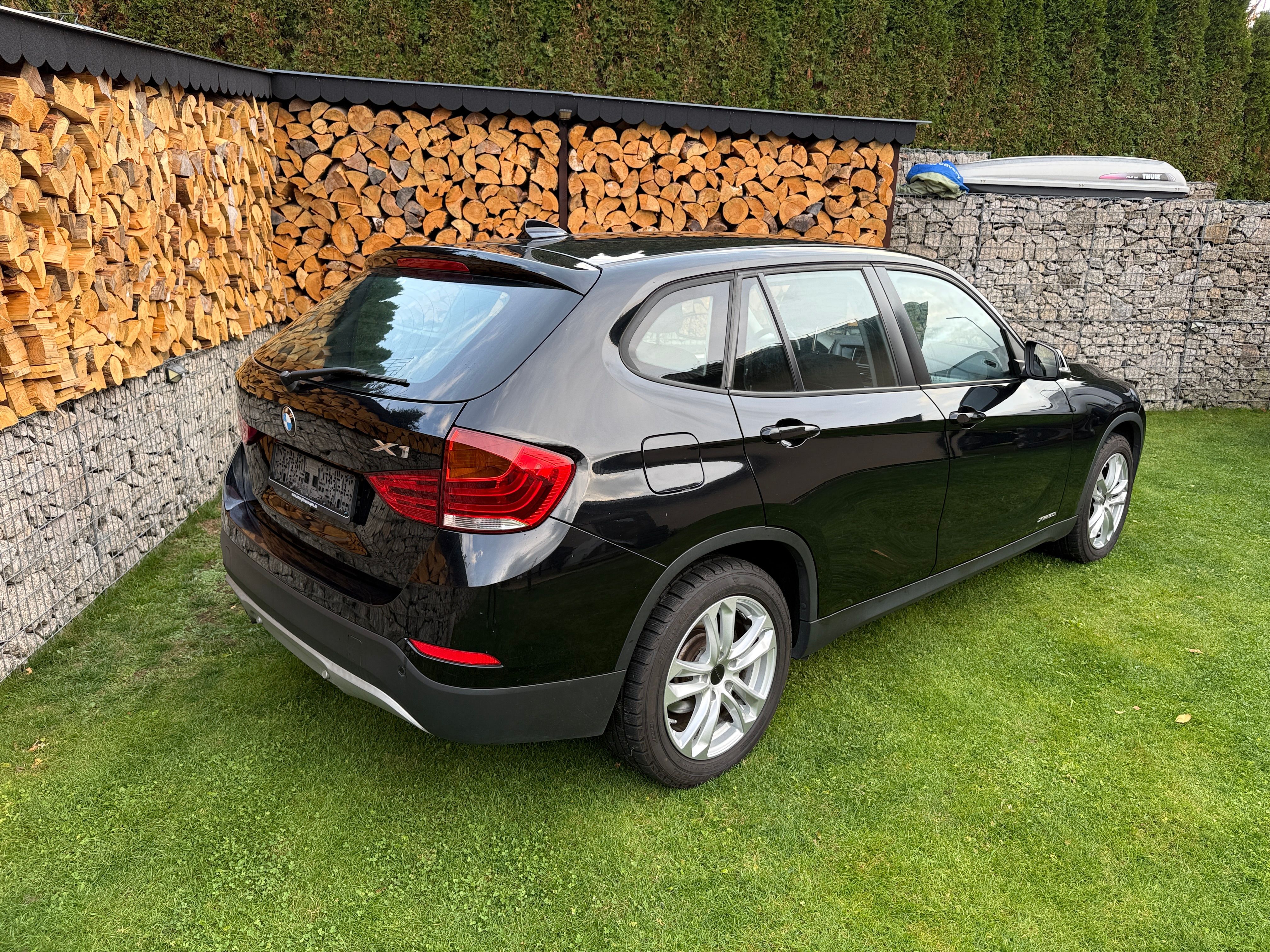 BMW X1, 2.0i 135kW X-Drive Navi Vyhř.S - fotka 4