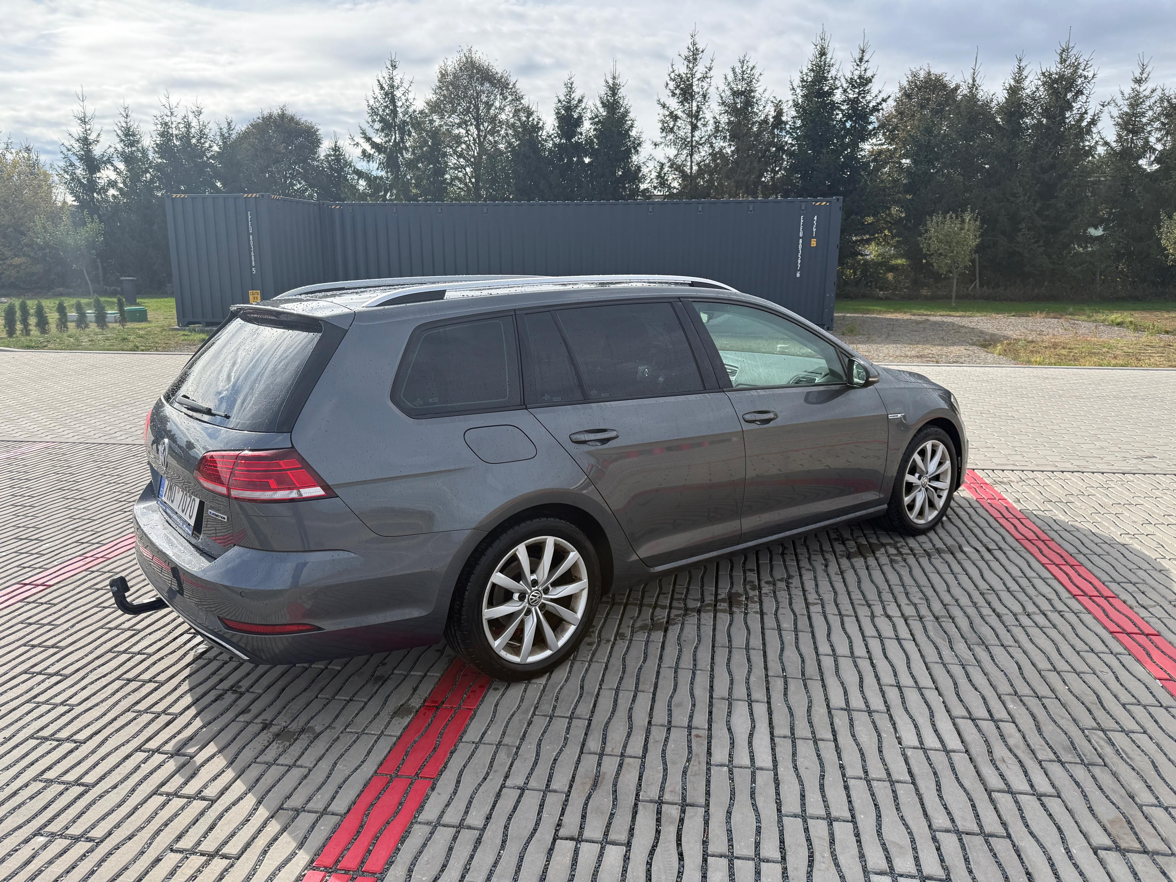 Volkswagen Golf, VW Golf 1,5 TSI 96kw ME - fotka 4