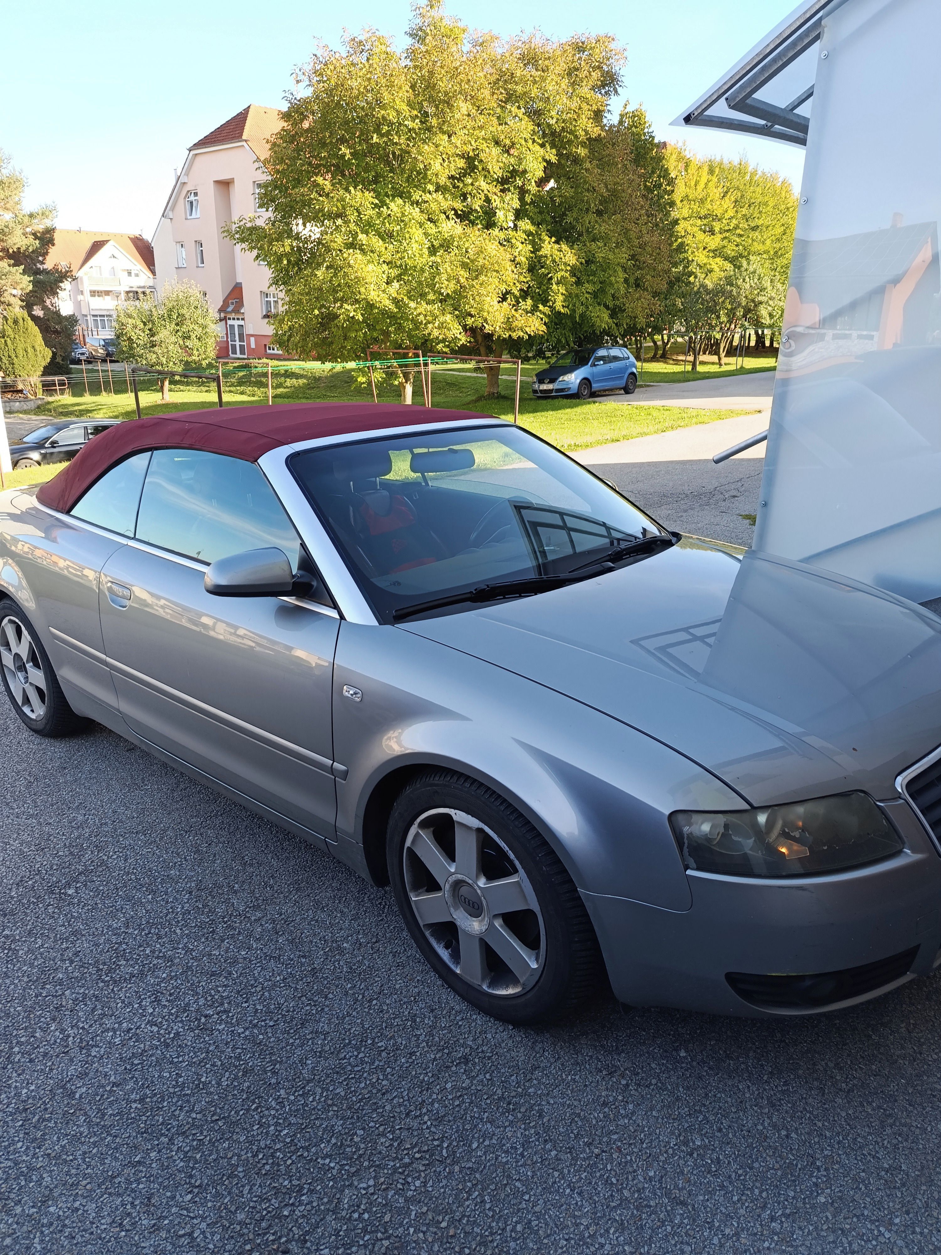 Audi A4, Nova STK do 09.2028 - fotka 3