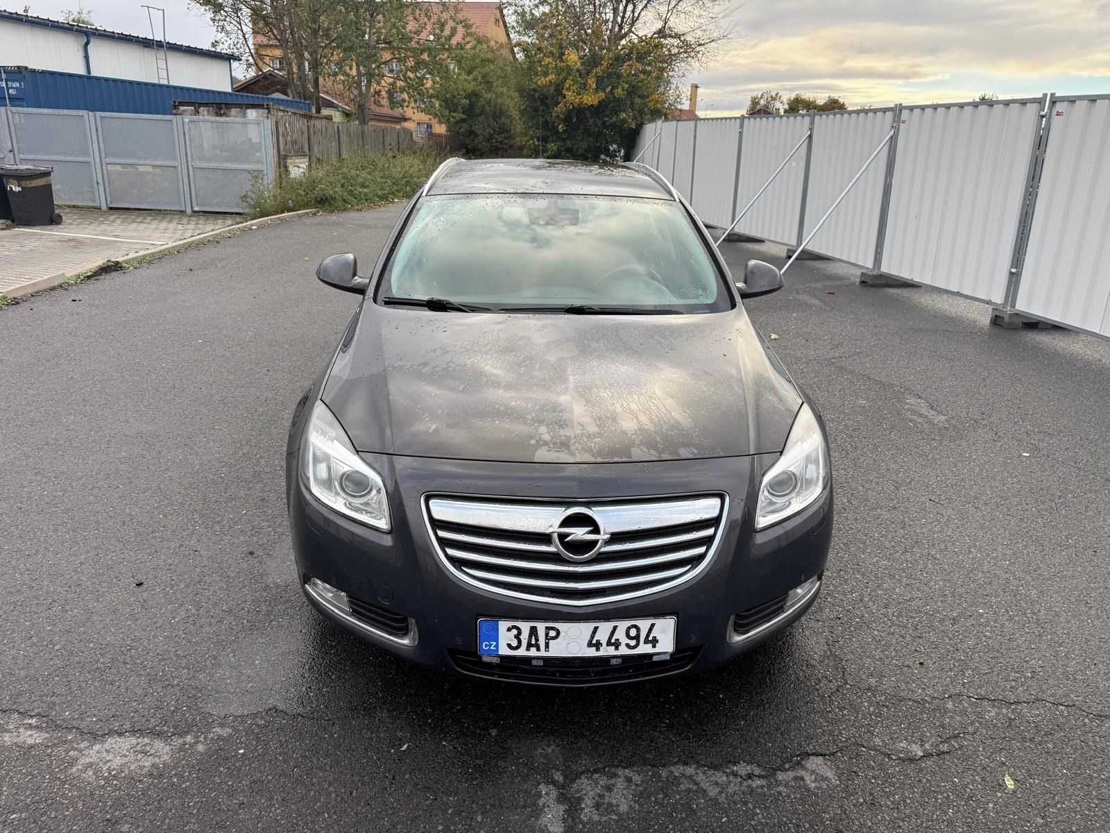 Opel Insignia, Opel insignia 2.0CDTI TAZNE