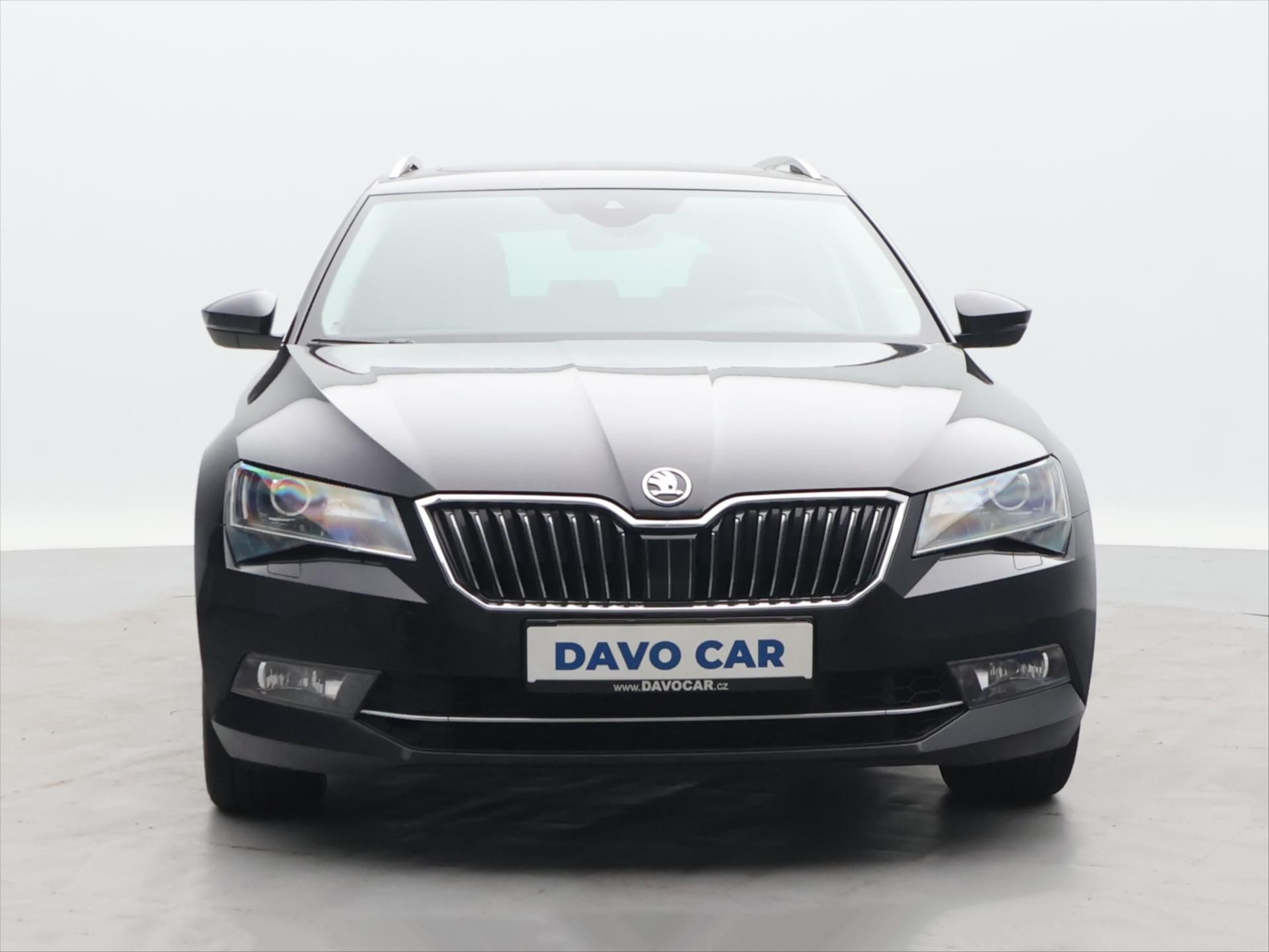 Škoda Superb, 2,0 TSI 206kW L&K 4x4 DSG CZ D - fotka 2