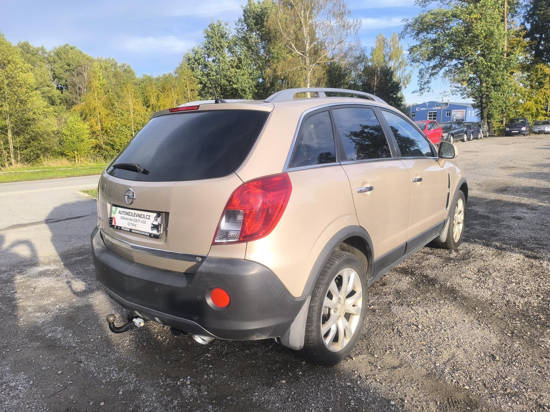 Opel Antara, 170K,MAX VÝBAVA,KRÁSNÁ,105TKM - fotka 4