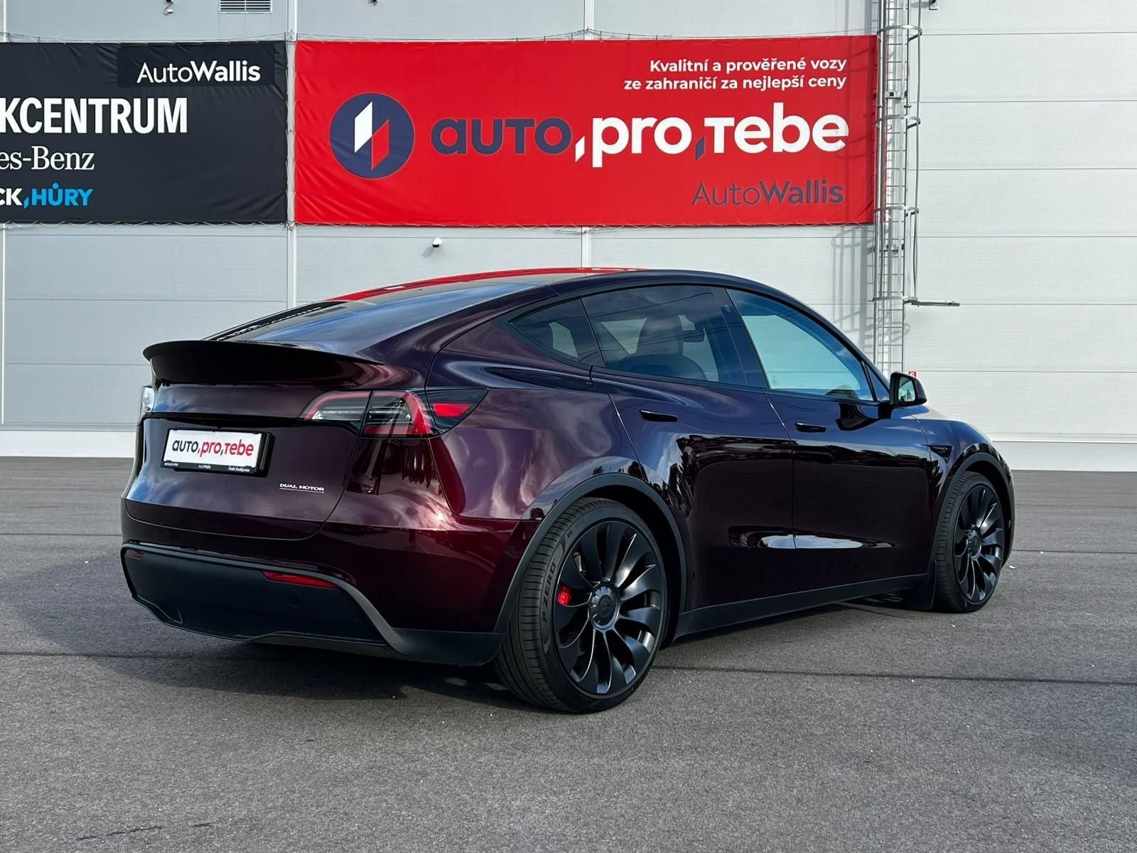 Tesla Model Y, Performance 393kW FSD DPH TZ - fotka 4