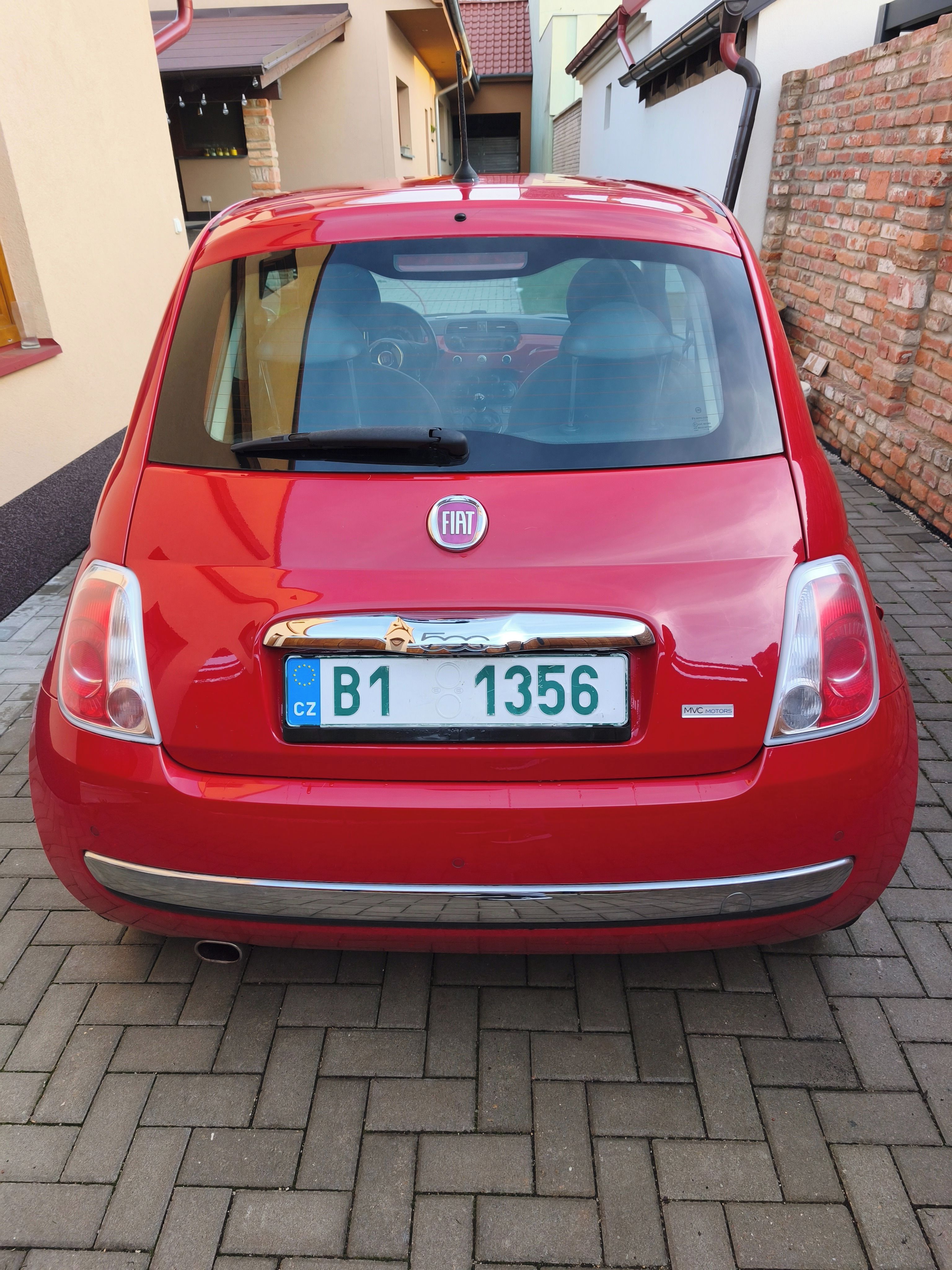 Fiat 500, Fiat 500 1,2 51 kw r.v. 2015 - fotka 6